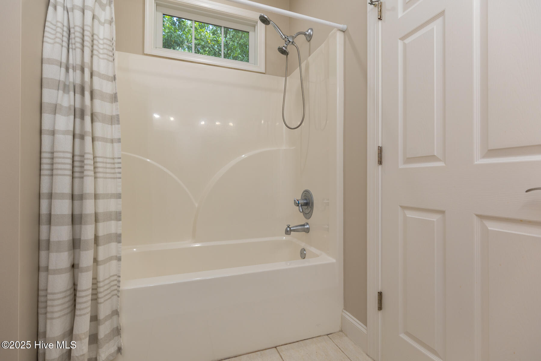130 Tamarisk Lane