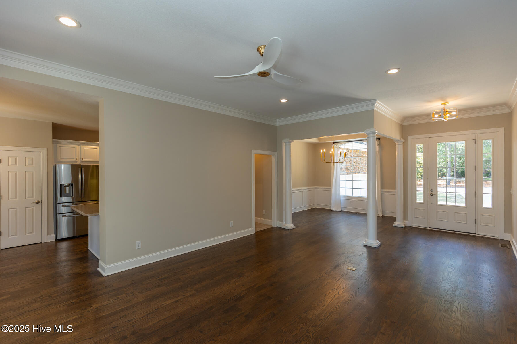 130 Tamarisk Lane