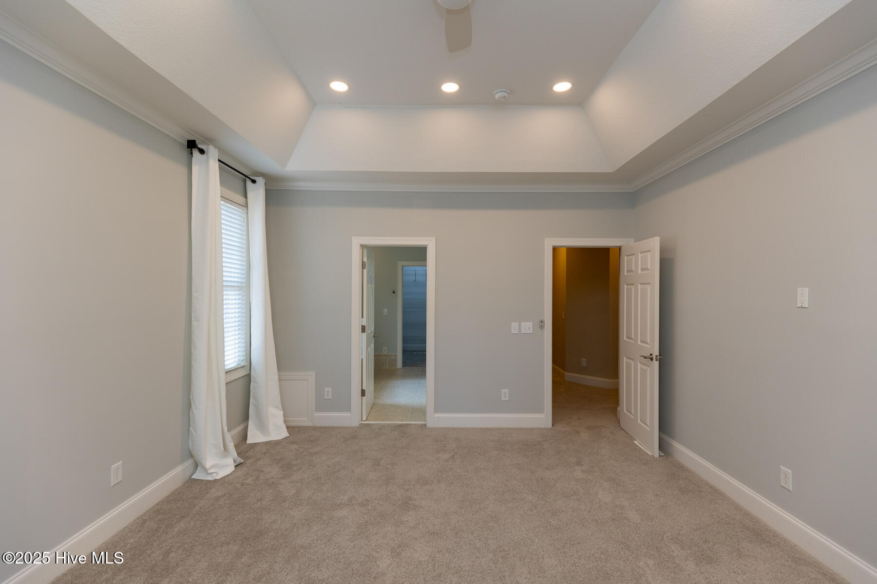 130 Tamarisk Lane