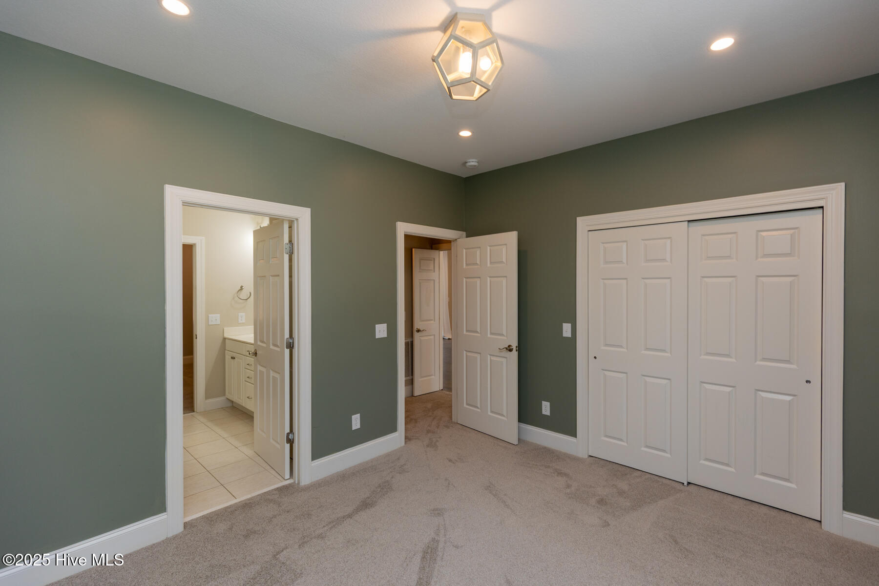 130 Tamarisk Lane