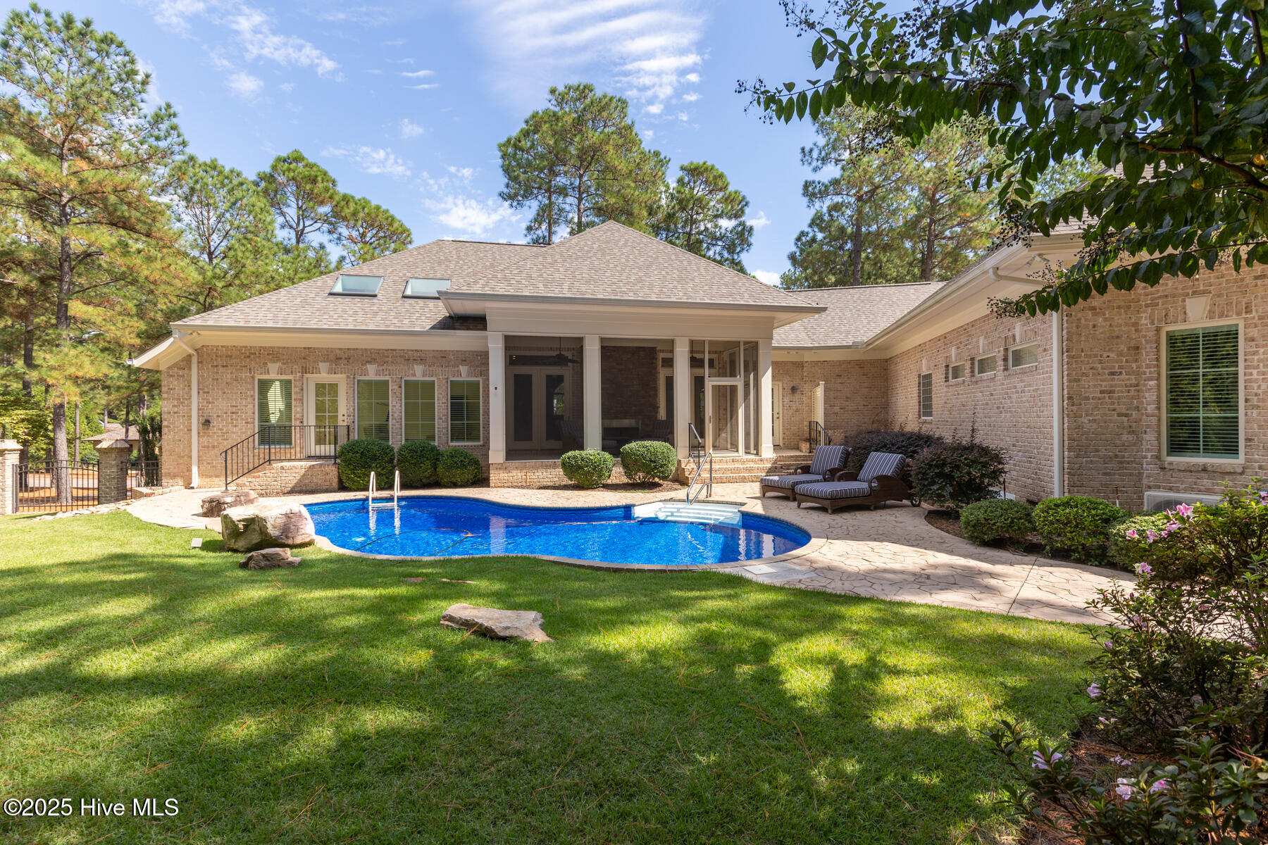68 Abbottsford Drive