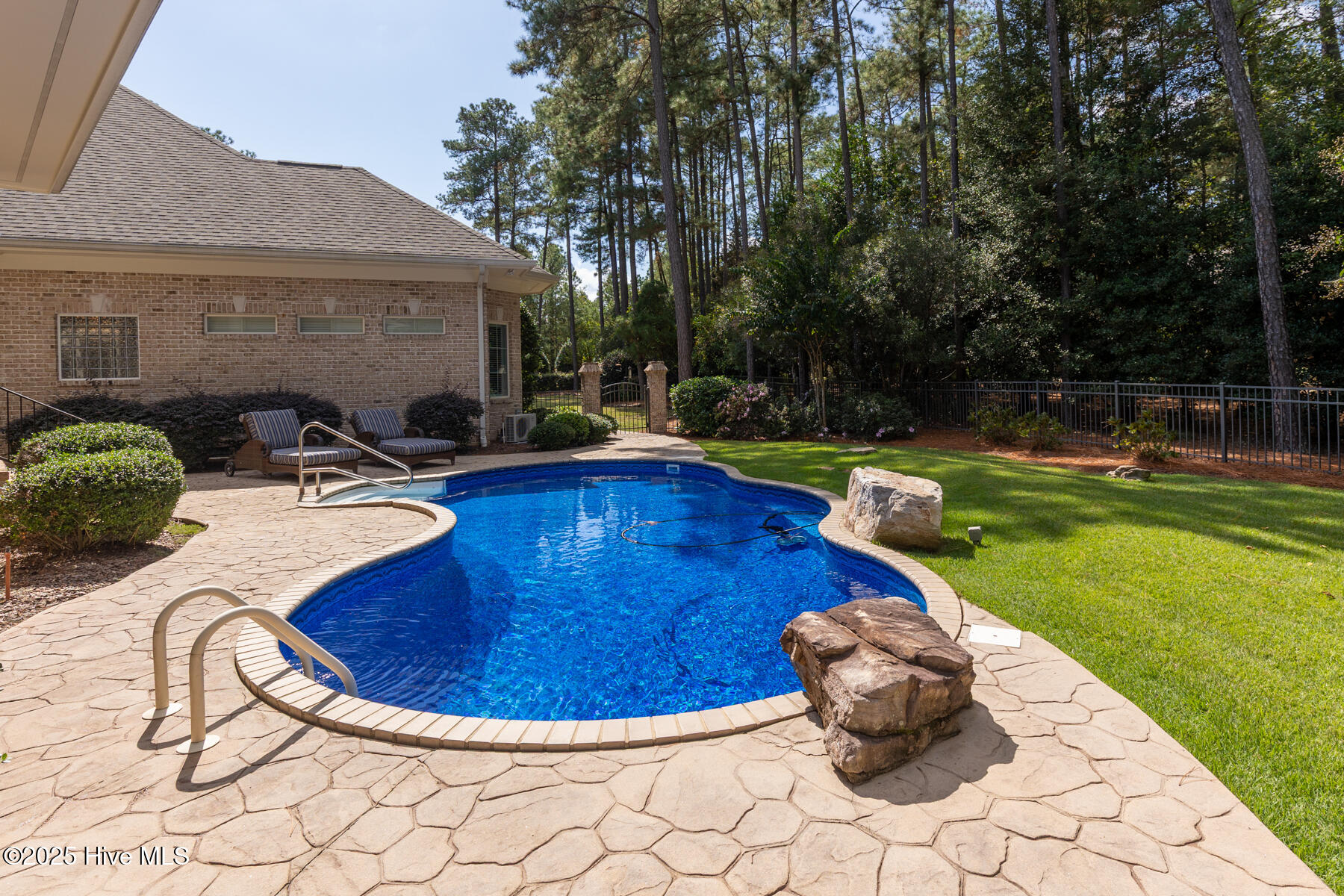 68 Abbottsford Drive