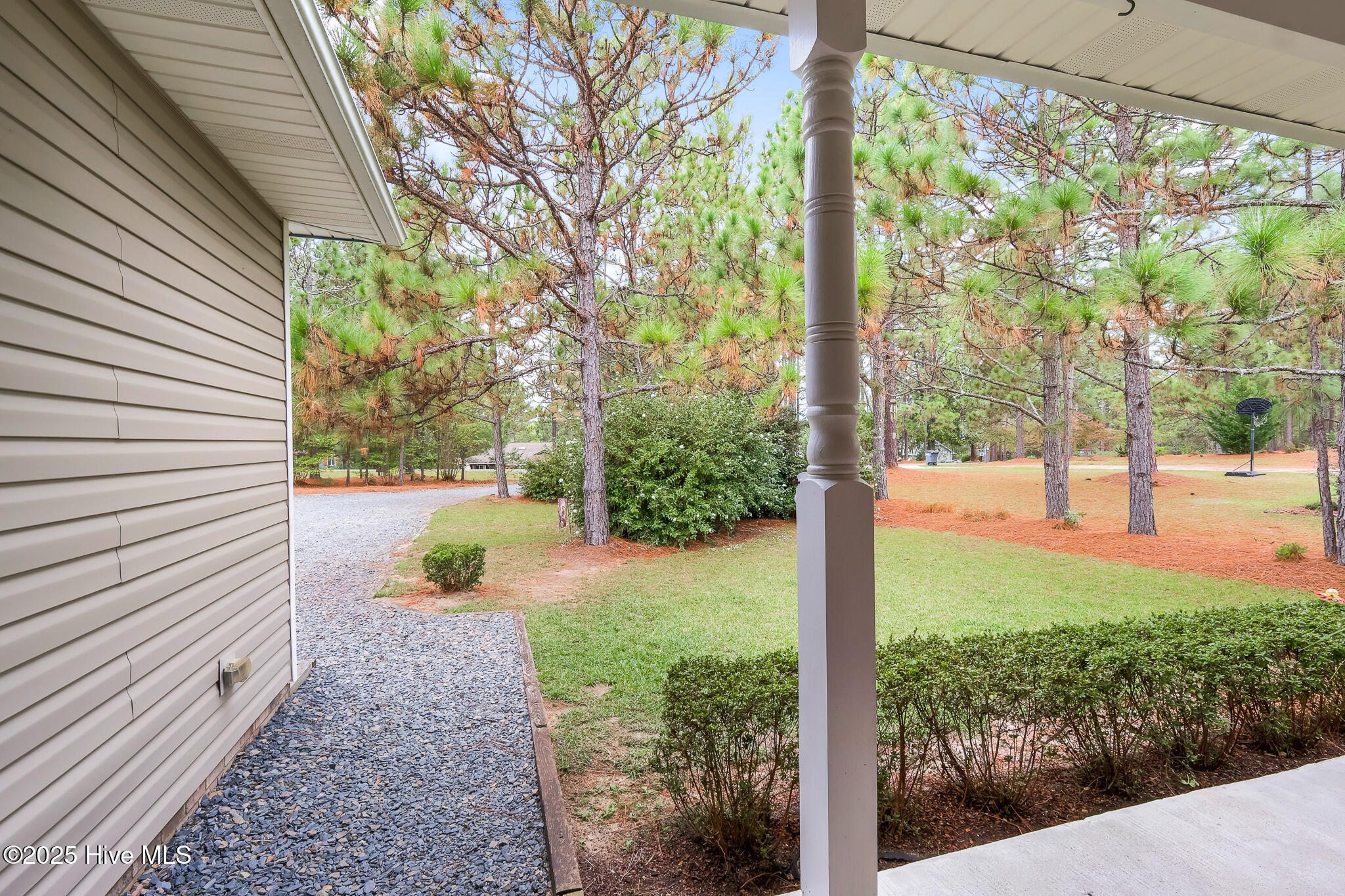143 Cardinal Lane
