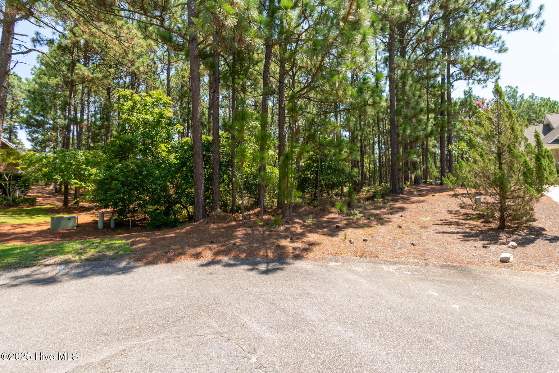 106 5669 Brendell Court