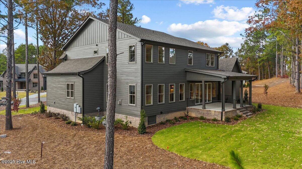 310 Sloan Lane