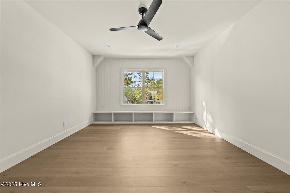 310 Sloan Lane