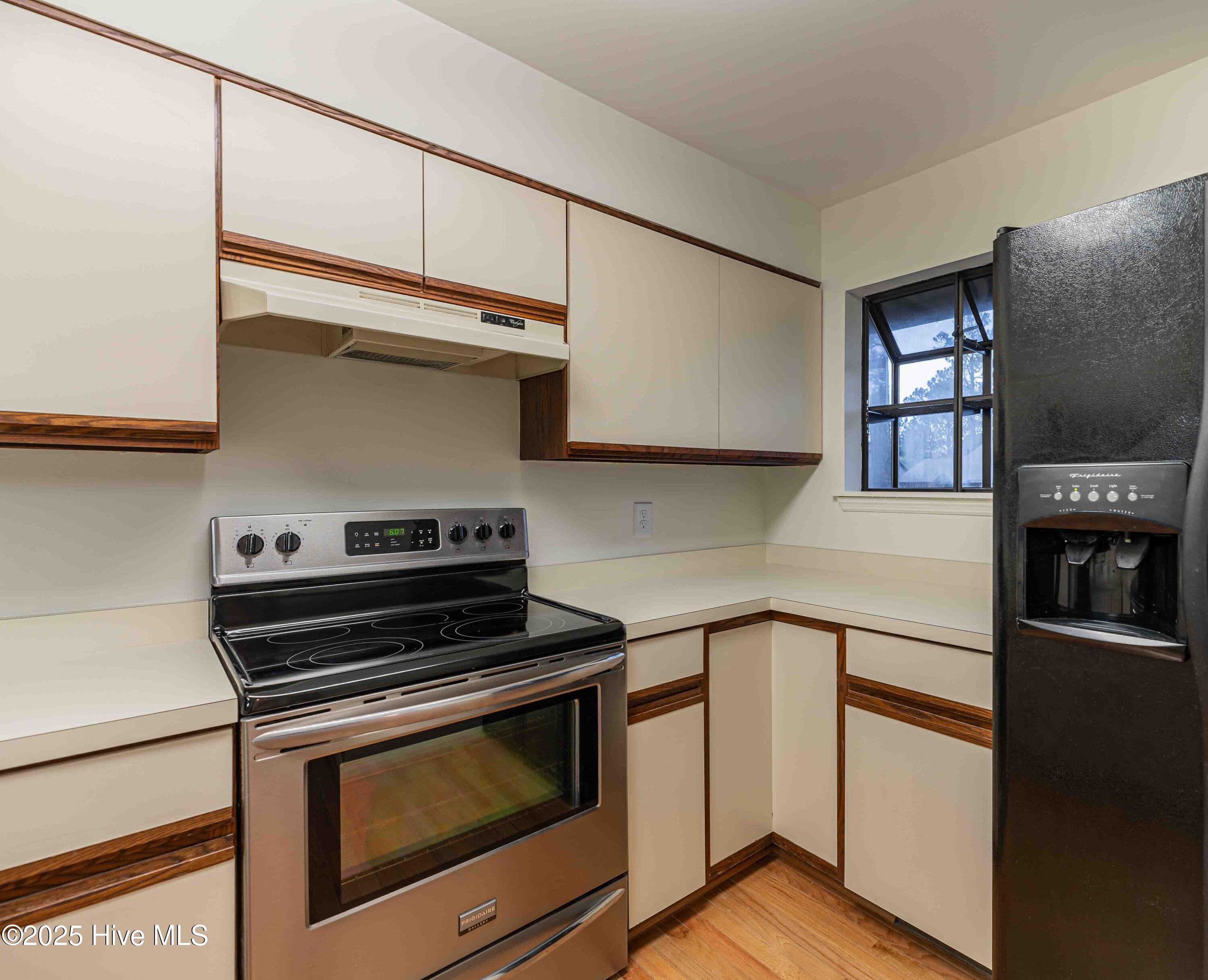 150 Glen Abbey Trail