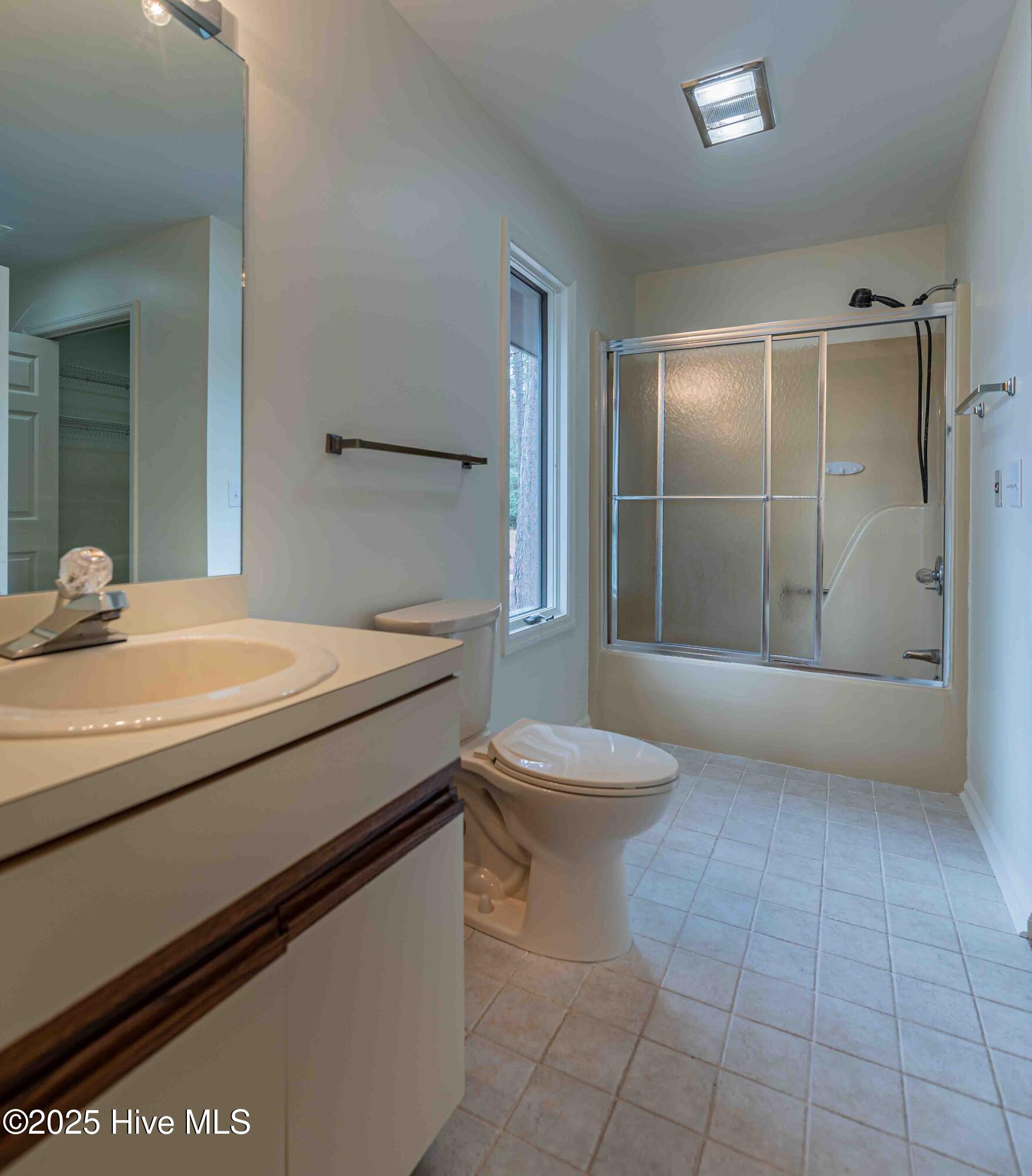 150 Glen Abbey Trail