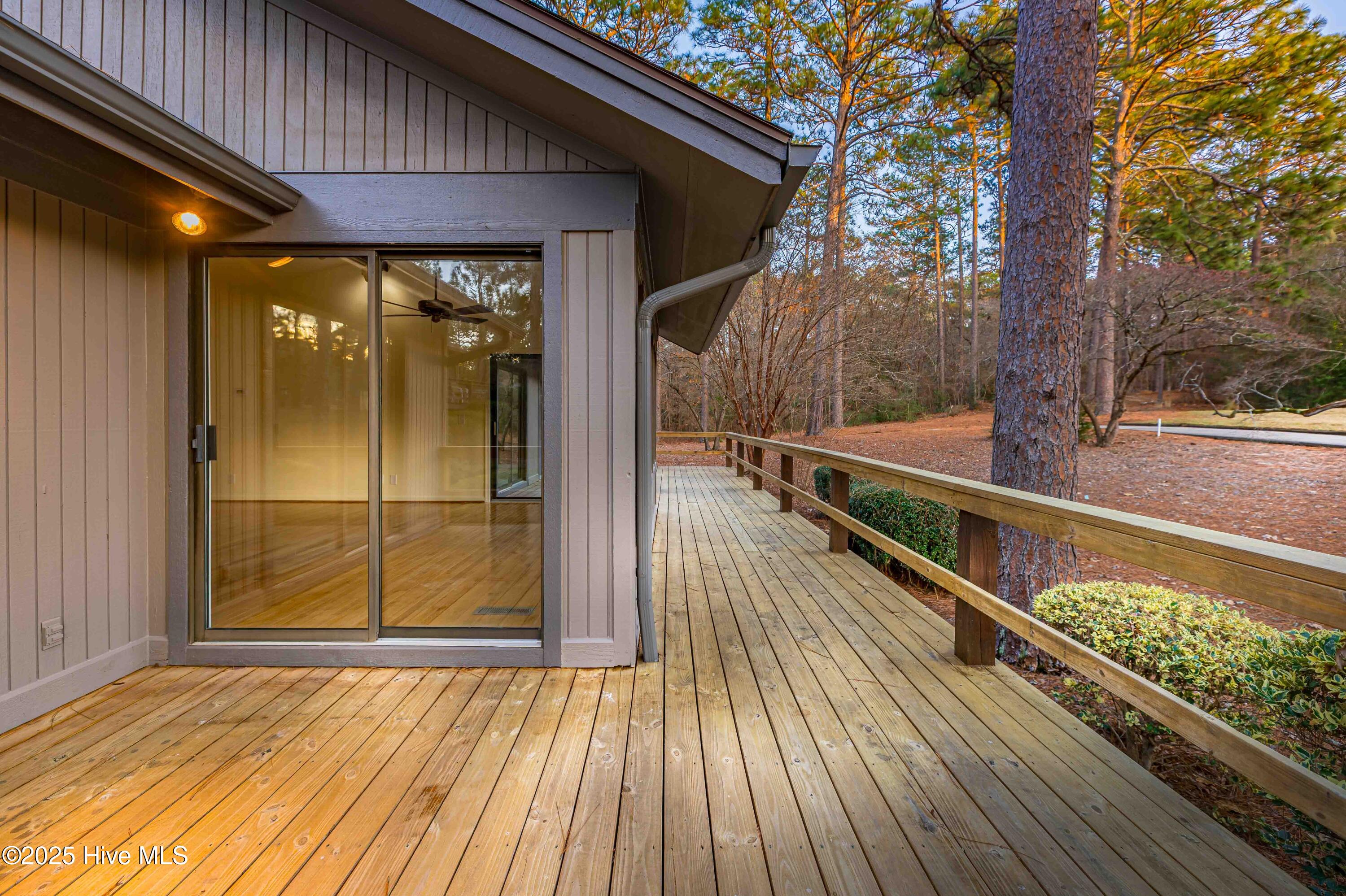 150 Glen Abbey Trail