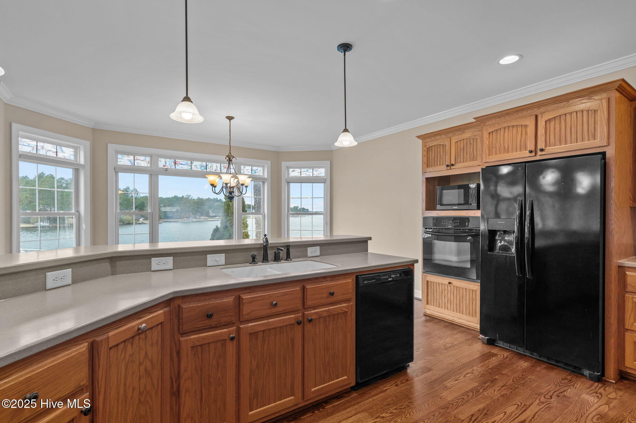 123 Anchor Point