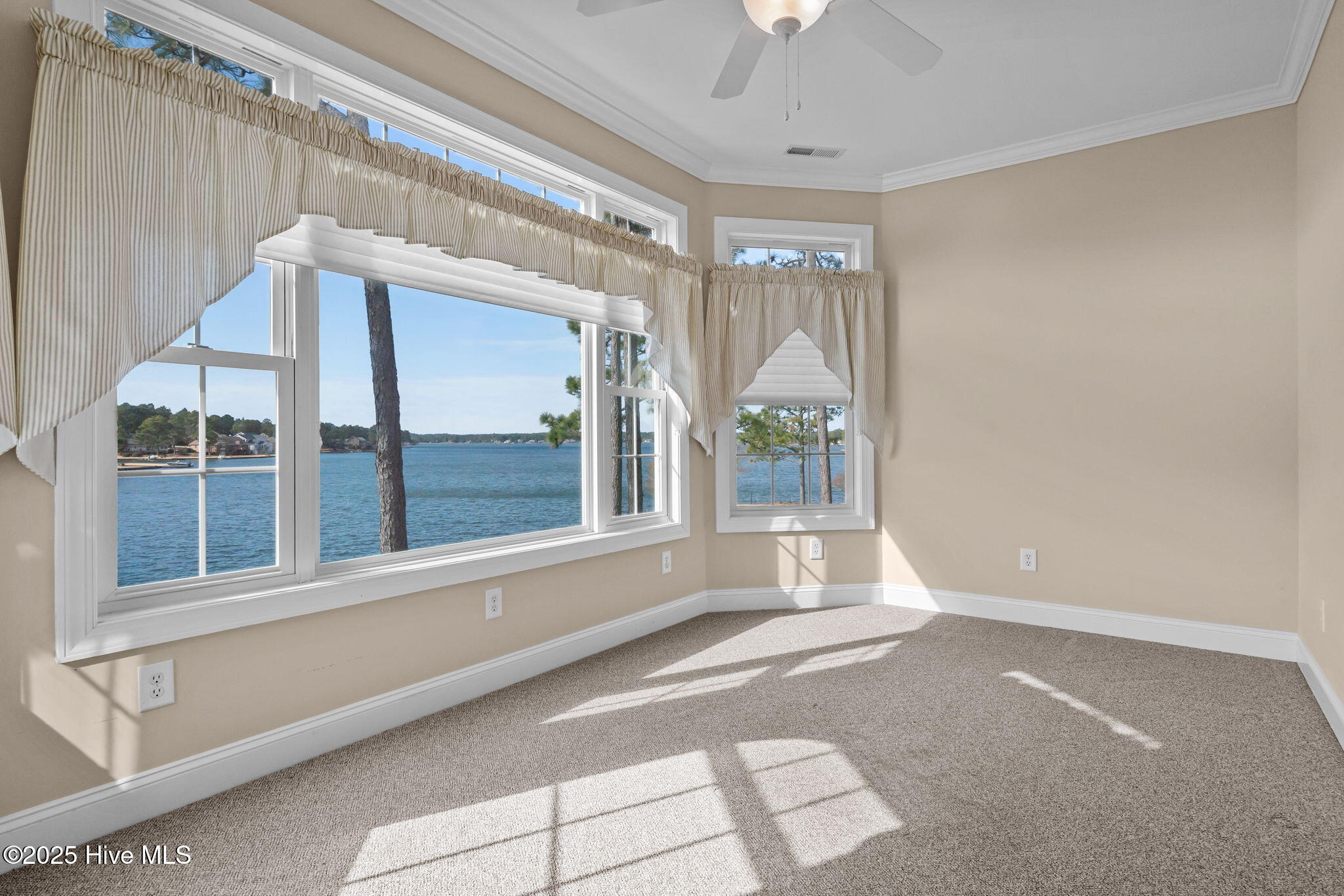 123 Anchor Point