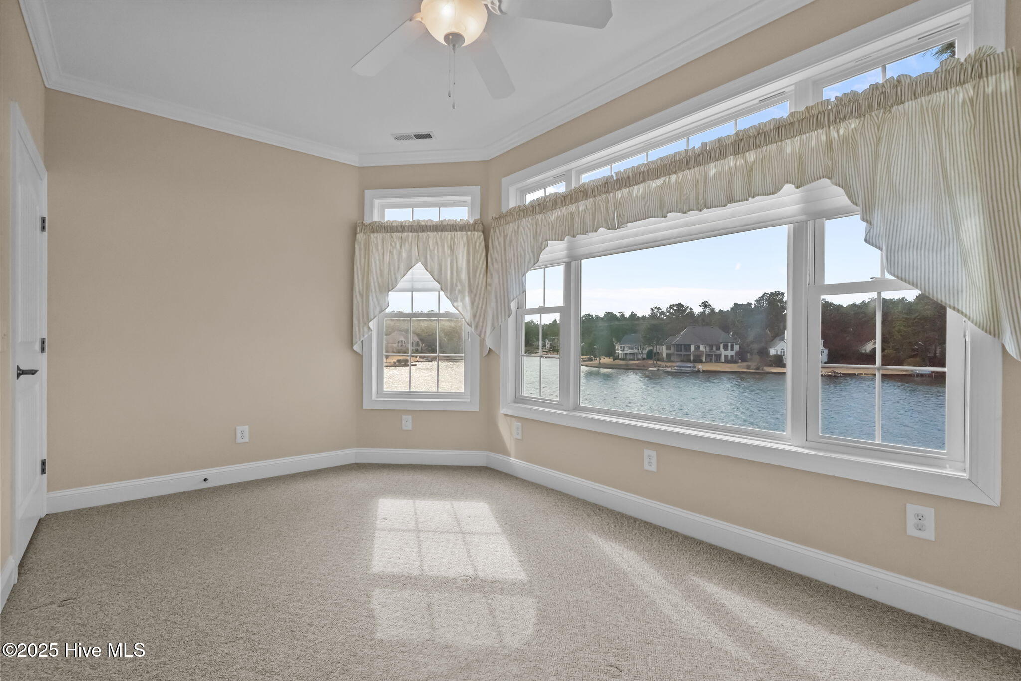 123 Anchor Point