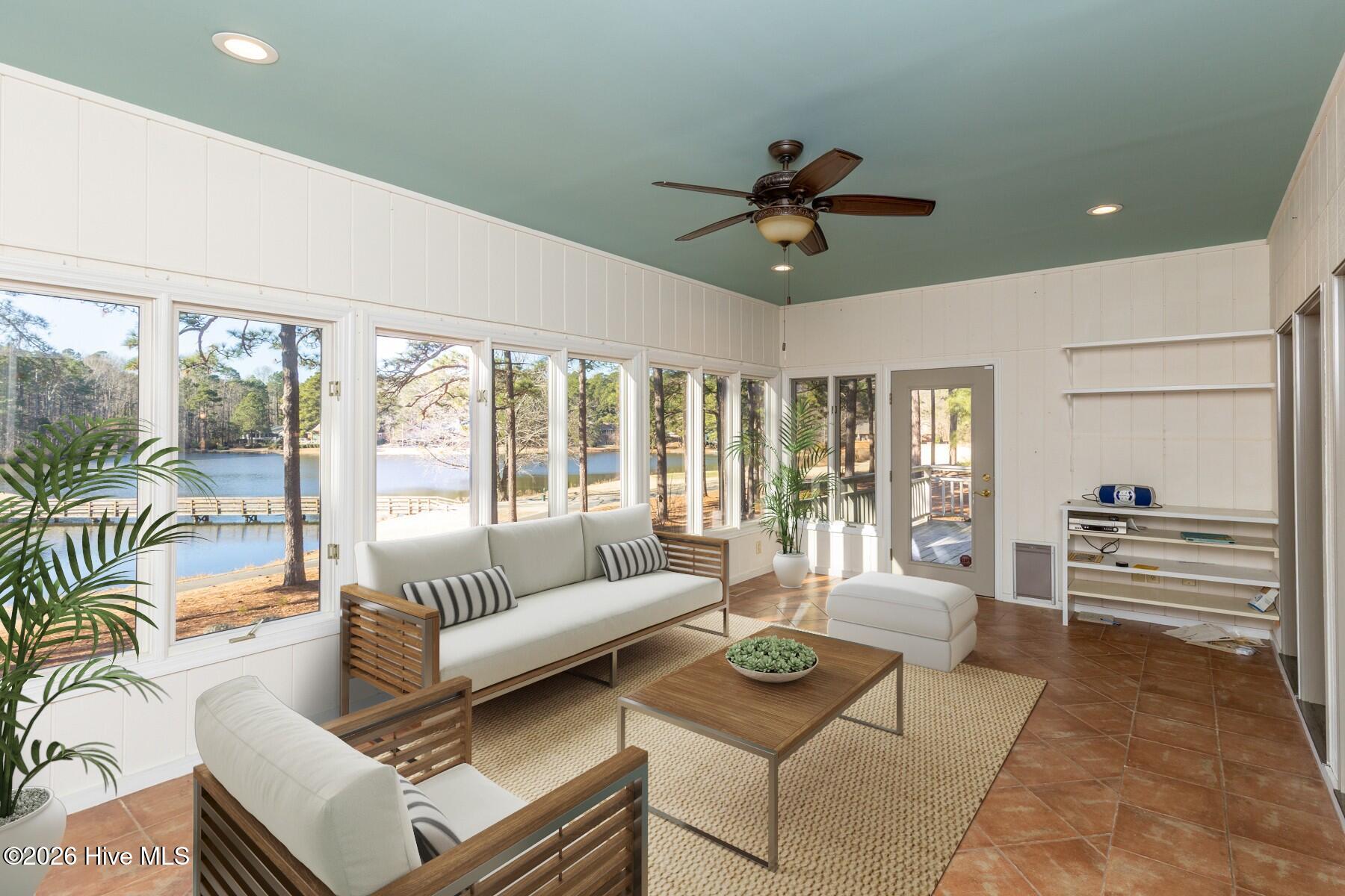 253 Devonshire Avenue W