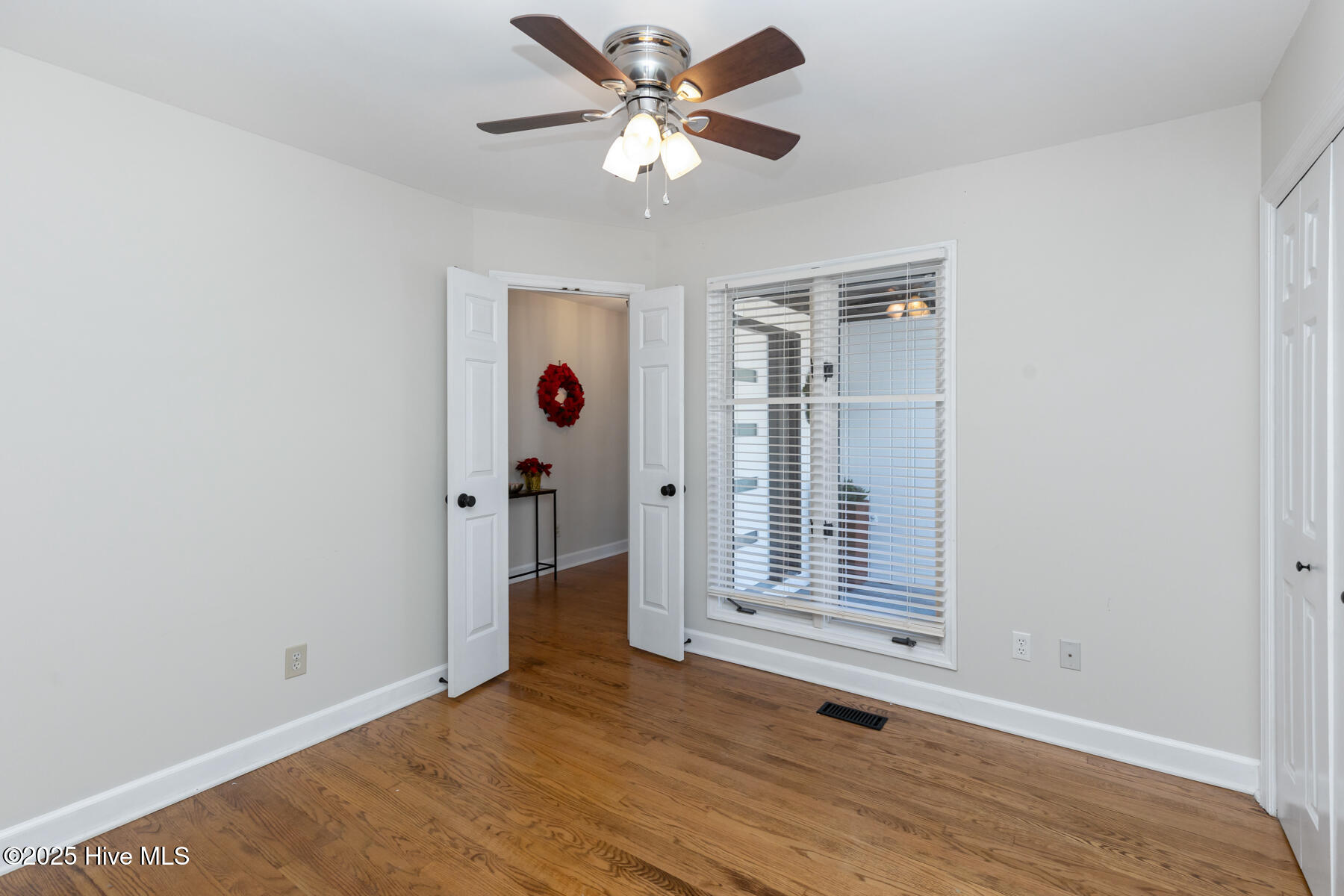 6 Halter Place