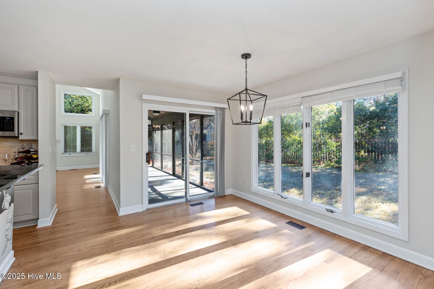 6 Halter Place