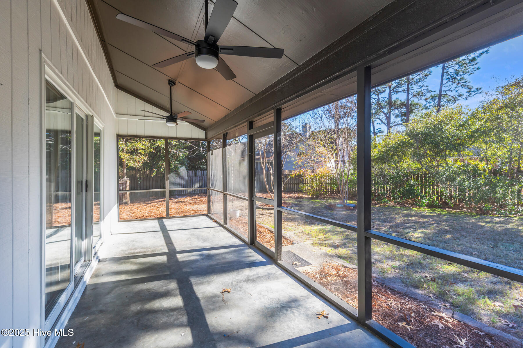 6 Halter Place
