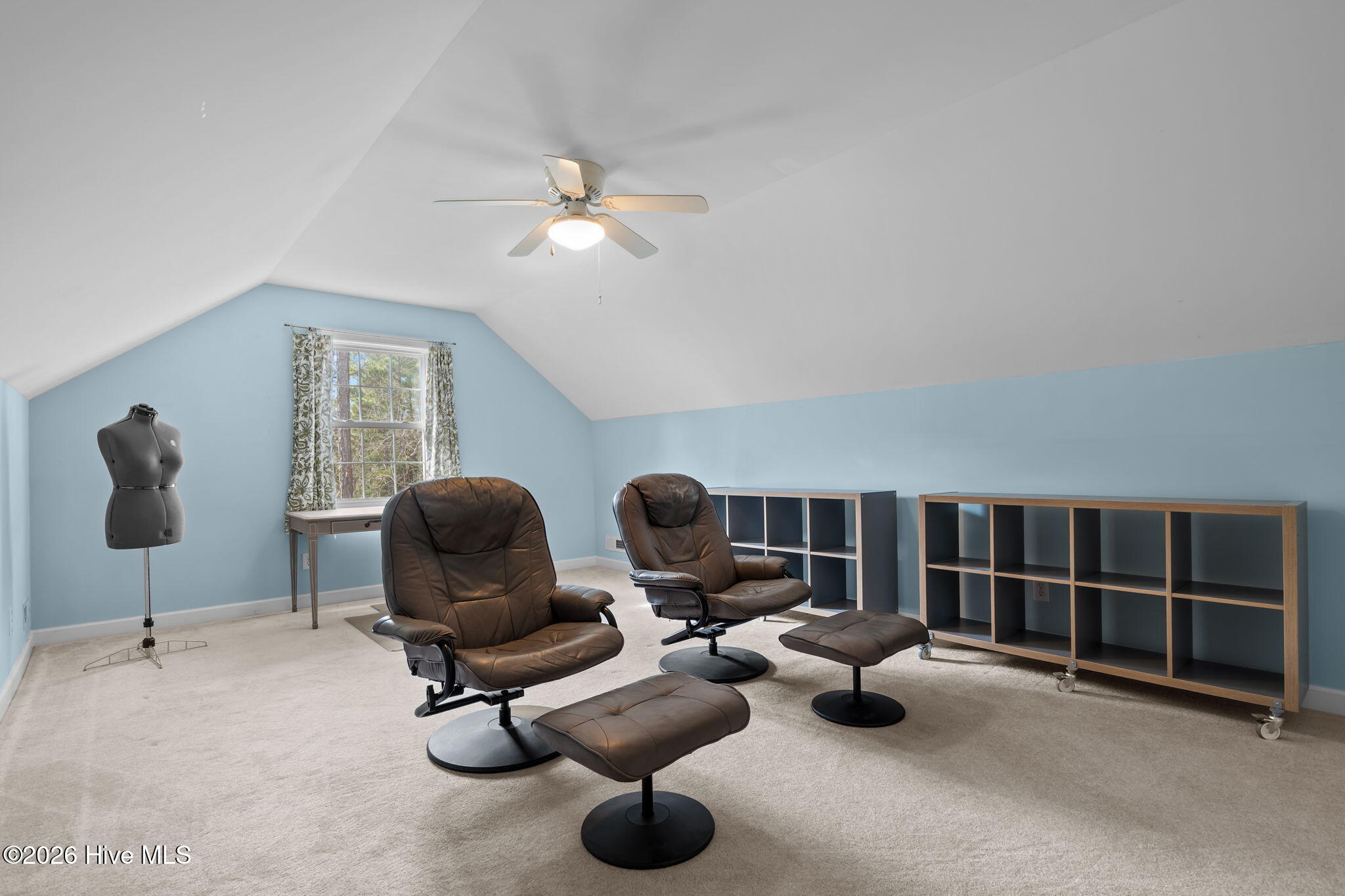 113 Simmons Drive