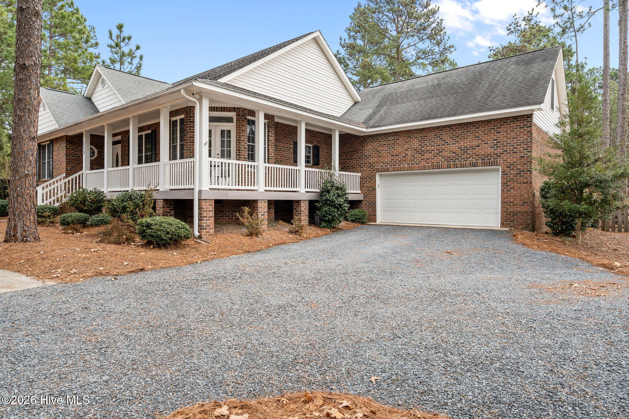 113 Simmons Drive