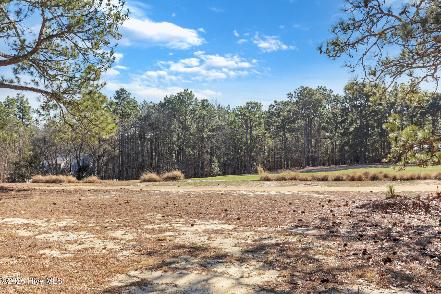 118 E Devonshire Avenue