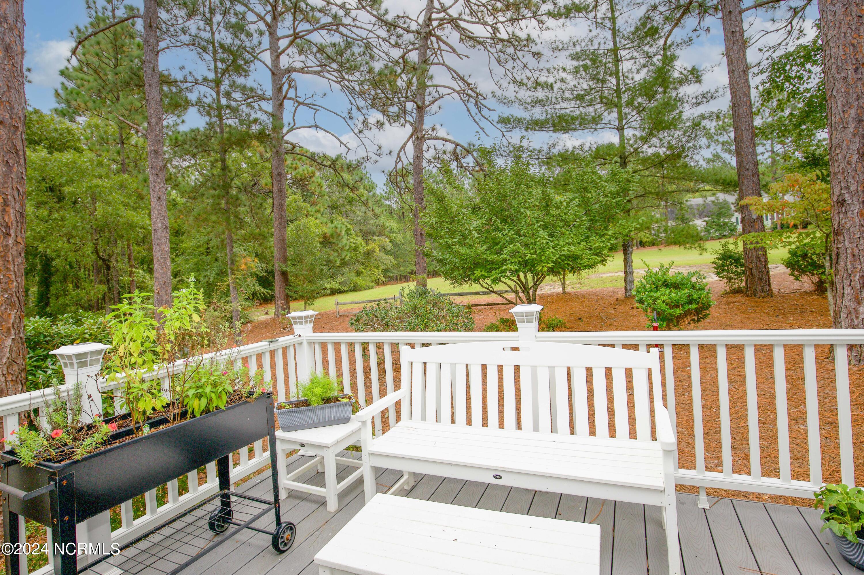 2 Colonial Pines Circle