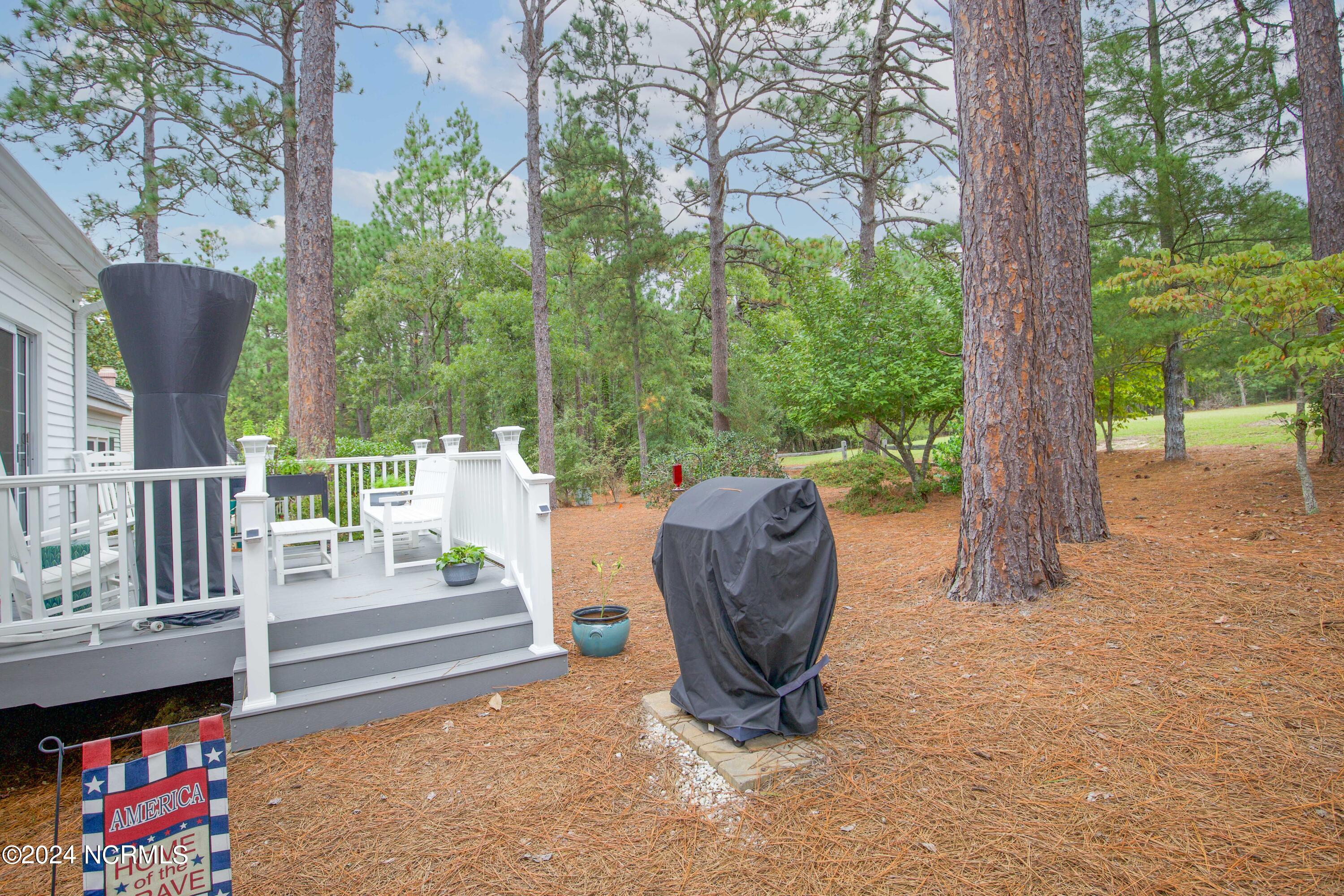 2 Colonial Pines Circle