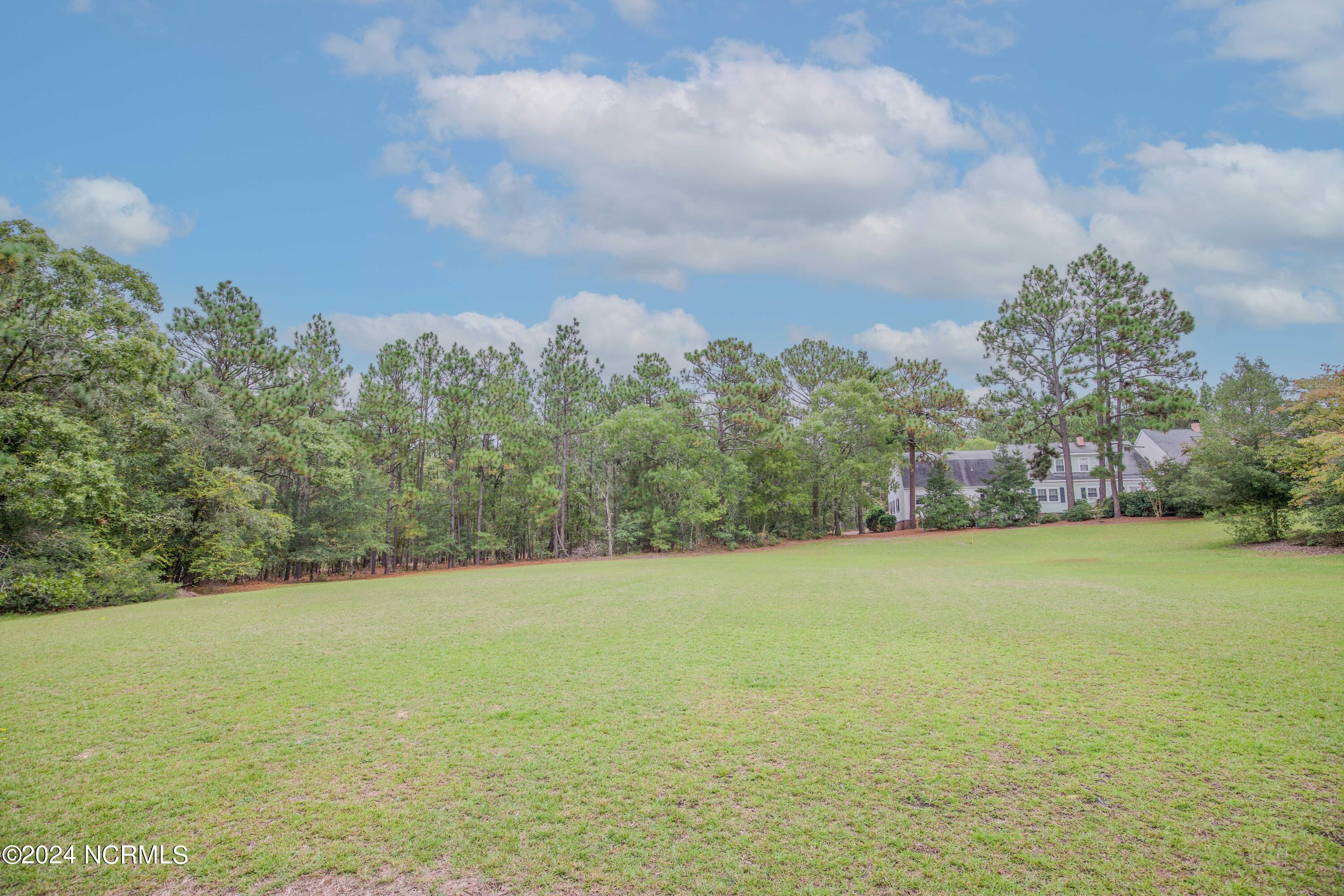 2 Colonial Pines Circle