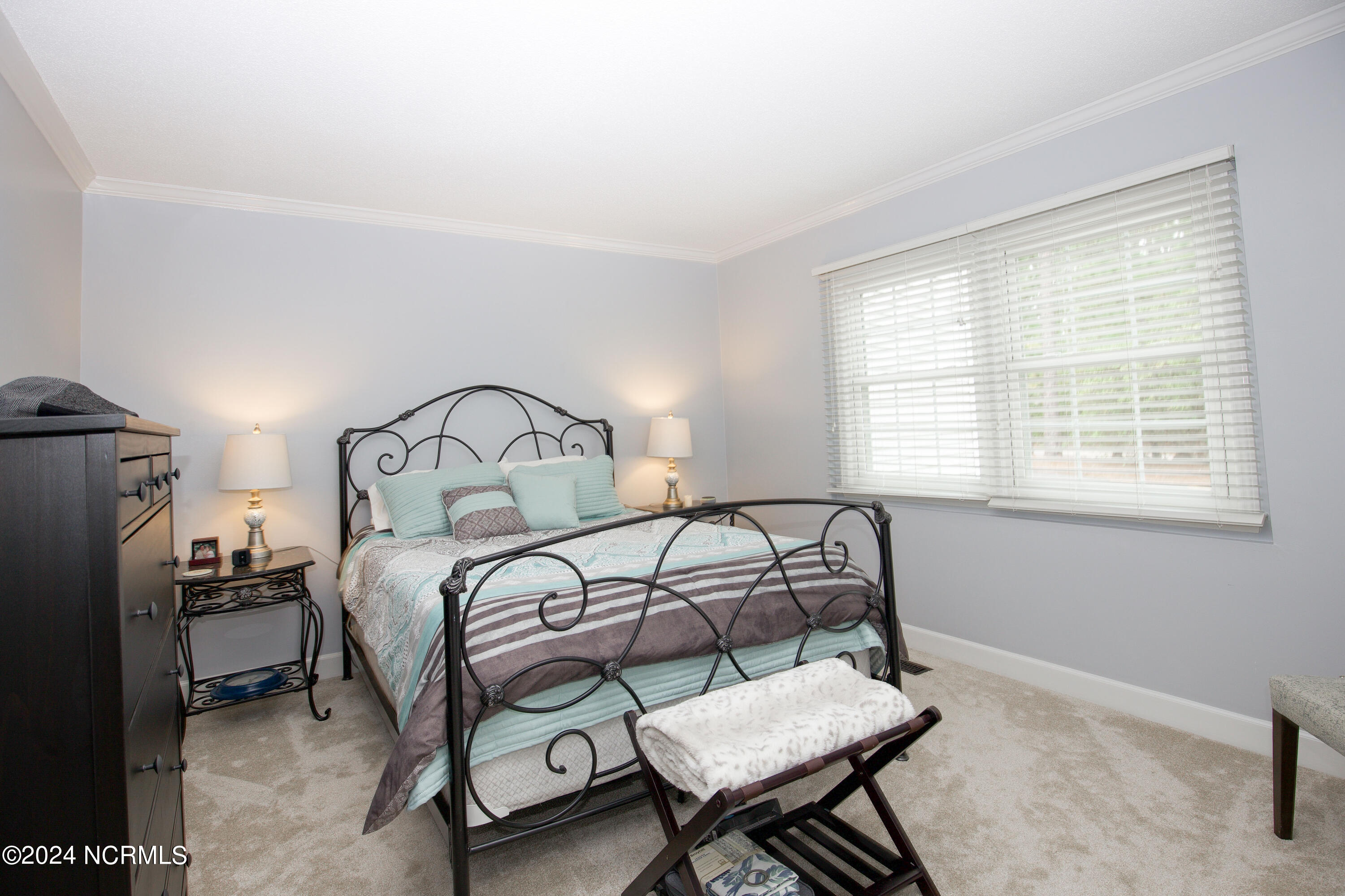 2 Colonial Pines Circle