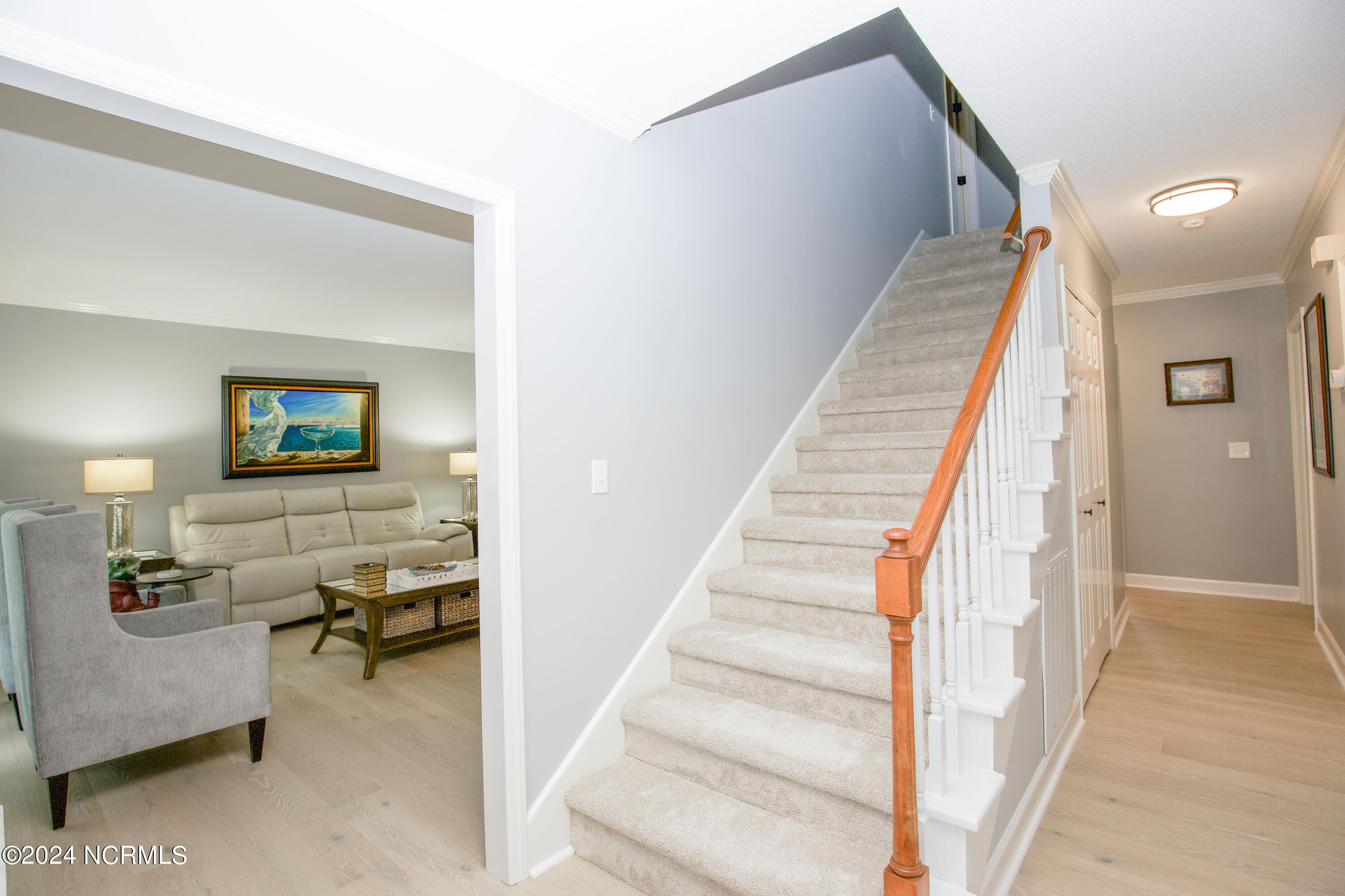 2 Colonial Pines Circle