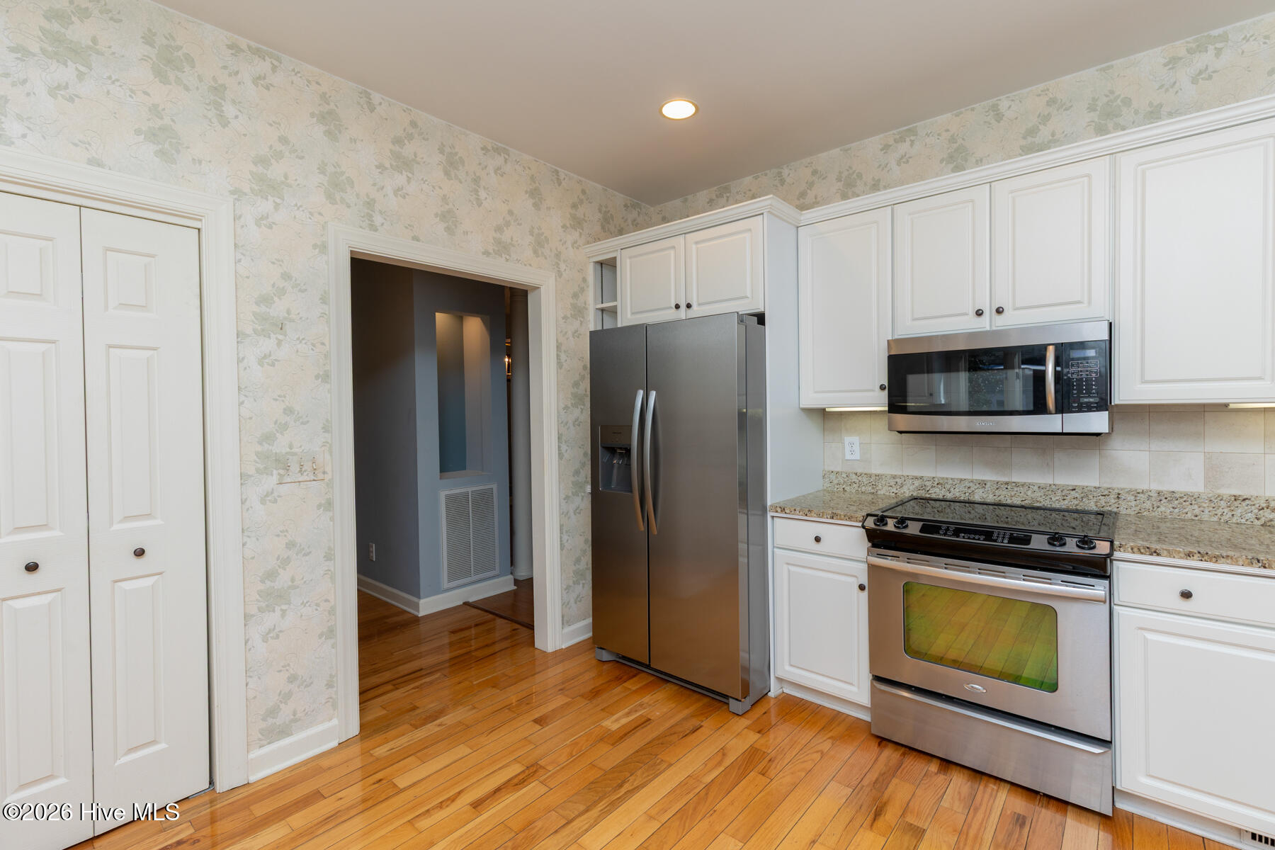 2 Westchester Place