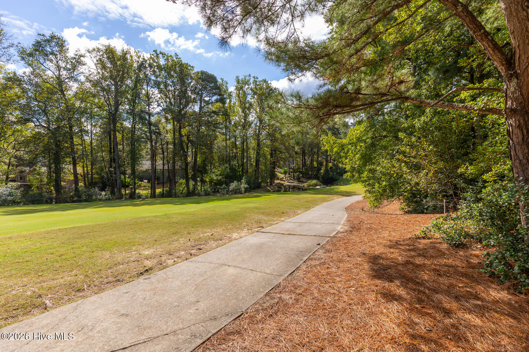 6 Belair Court