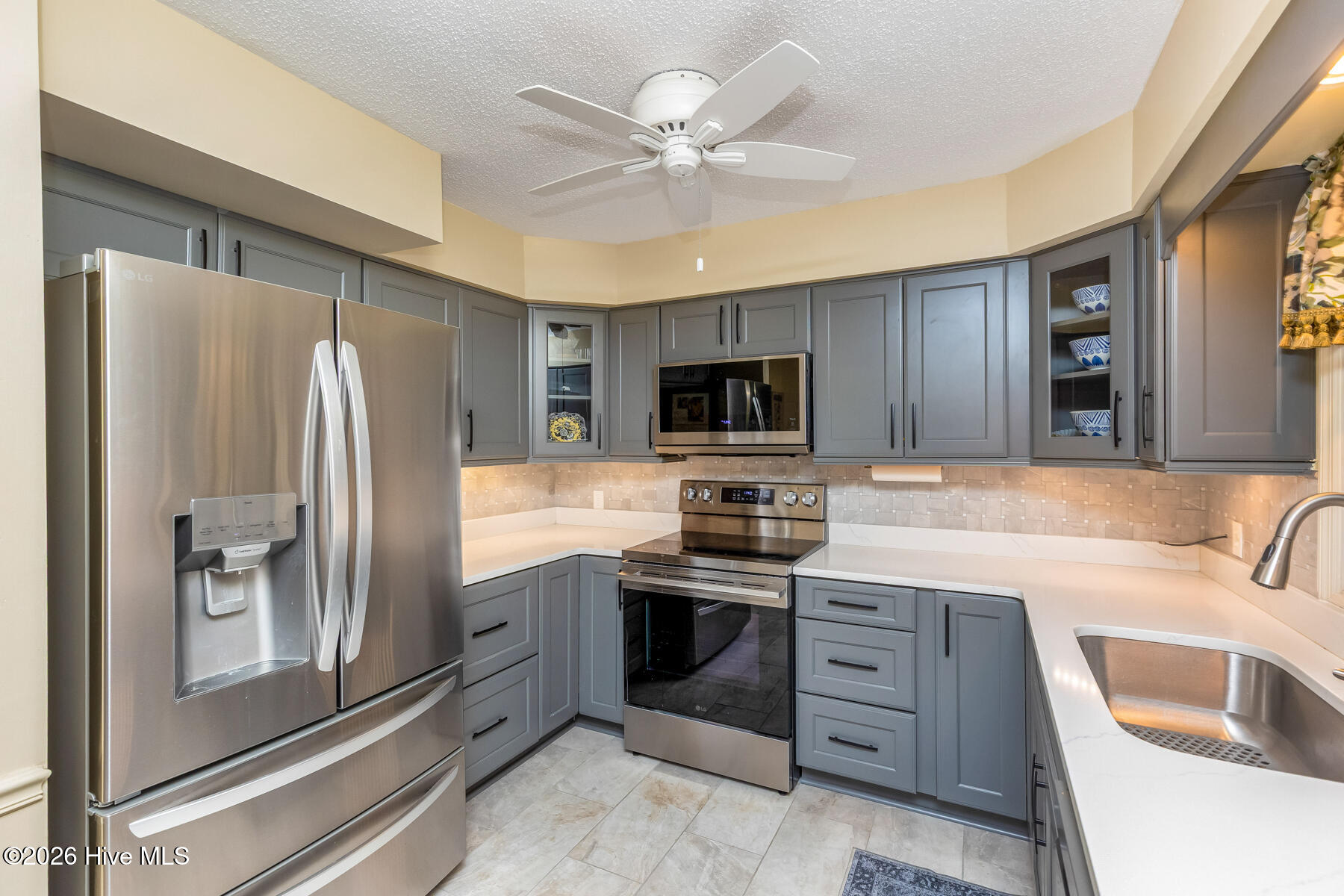 6 Belair Court