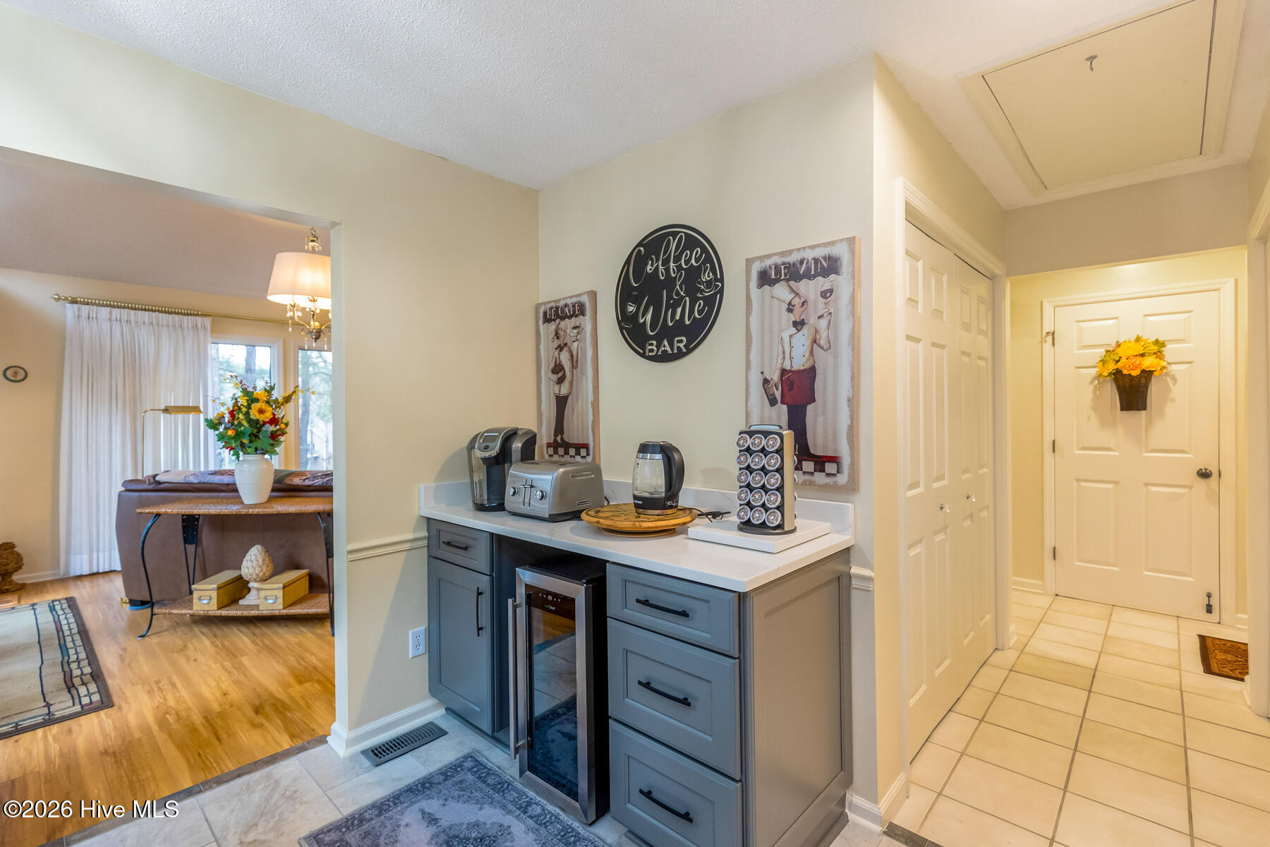 6 Belair Court
