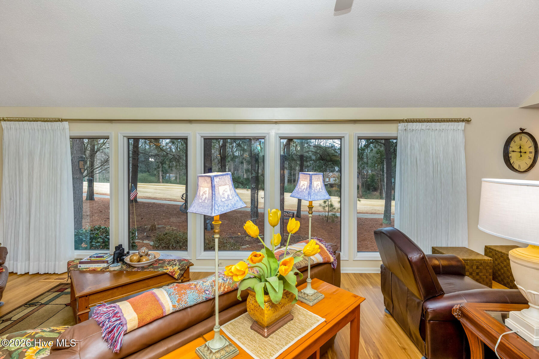 6 Belair Court