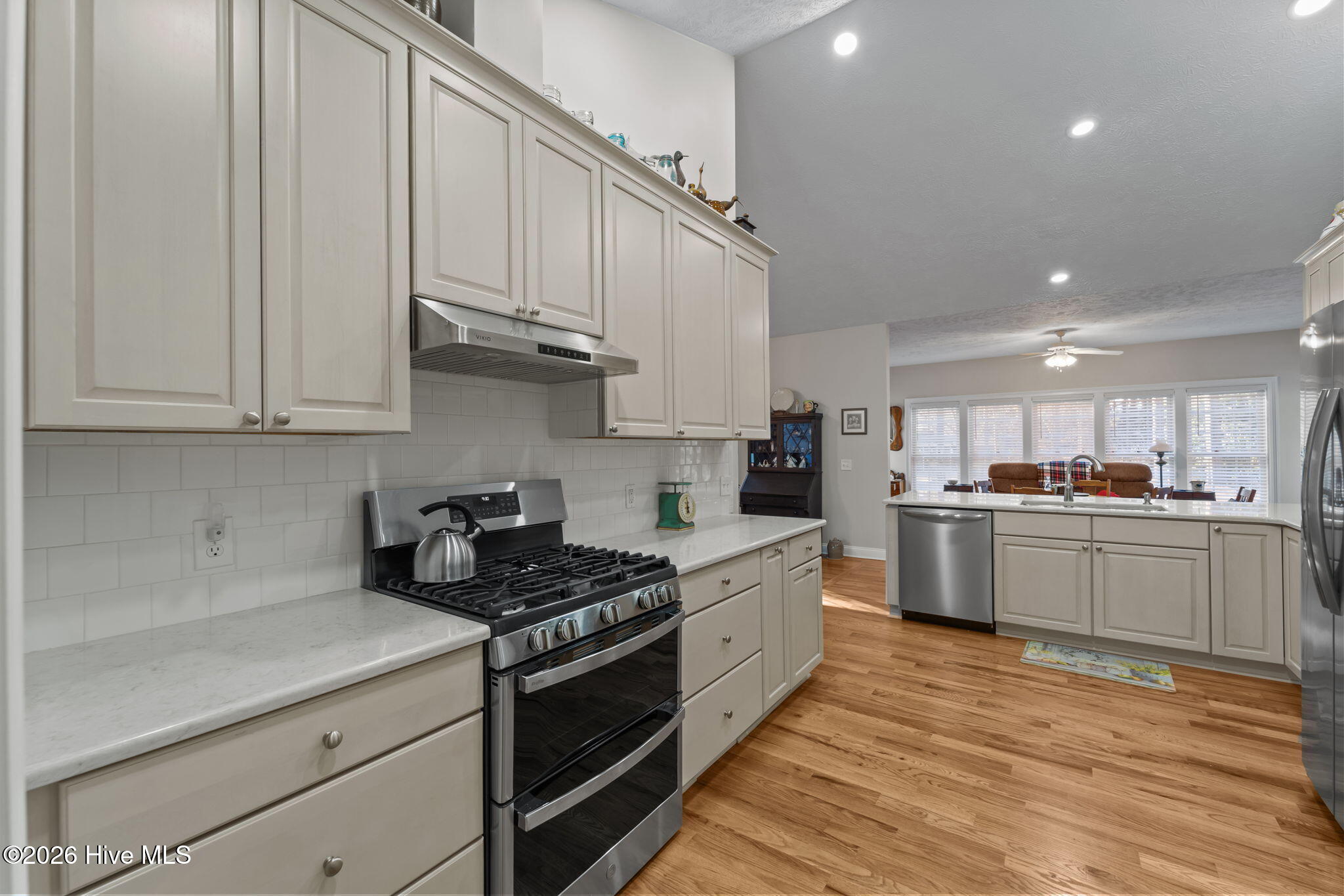 121 Sakonnet Trail