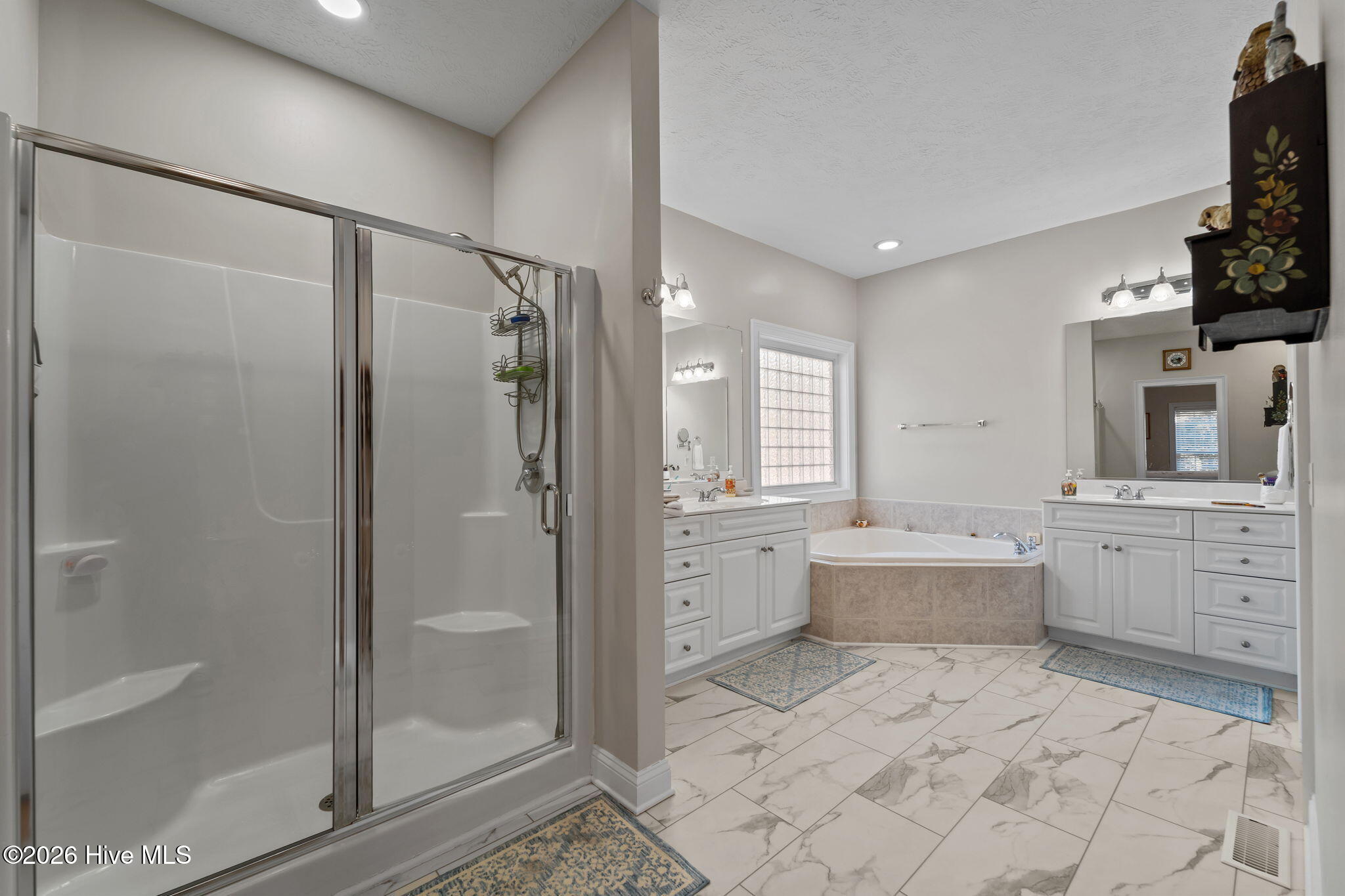 121 Sakonnet Trail