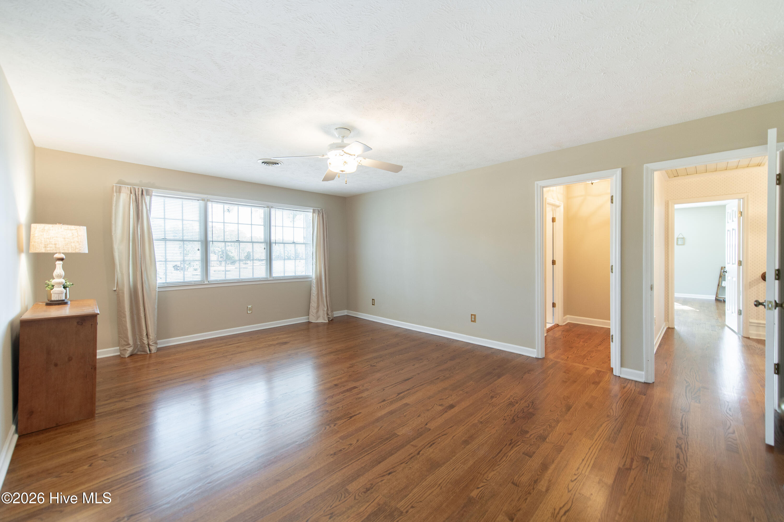 90 Lake Shore Drive