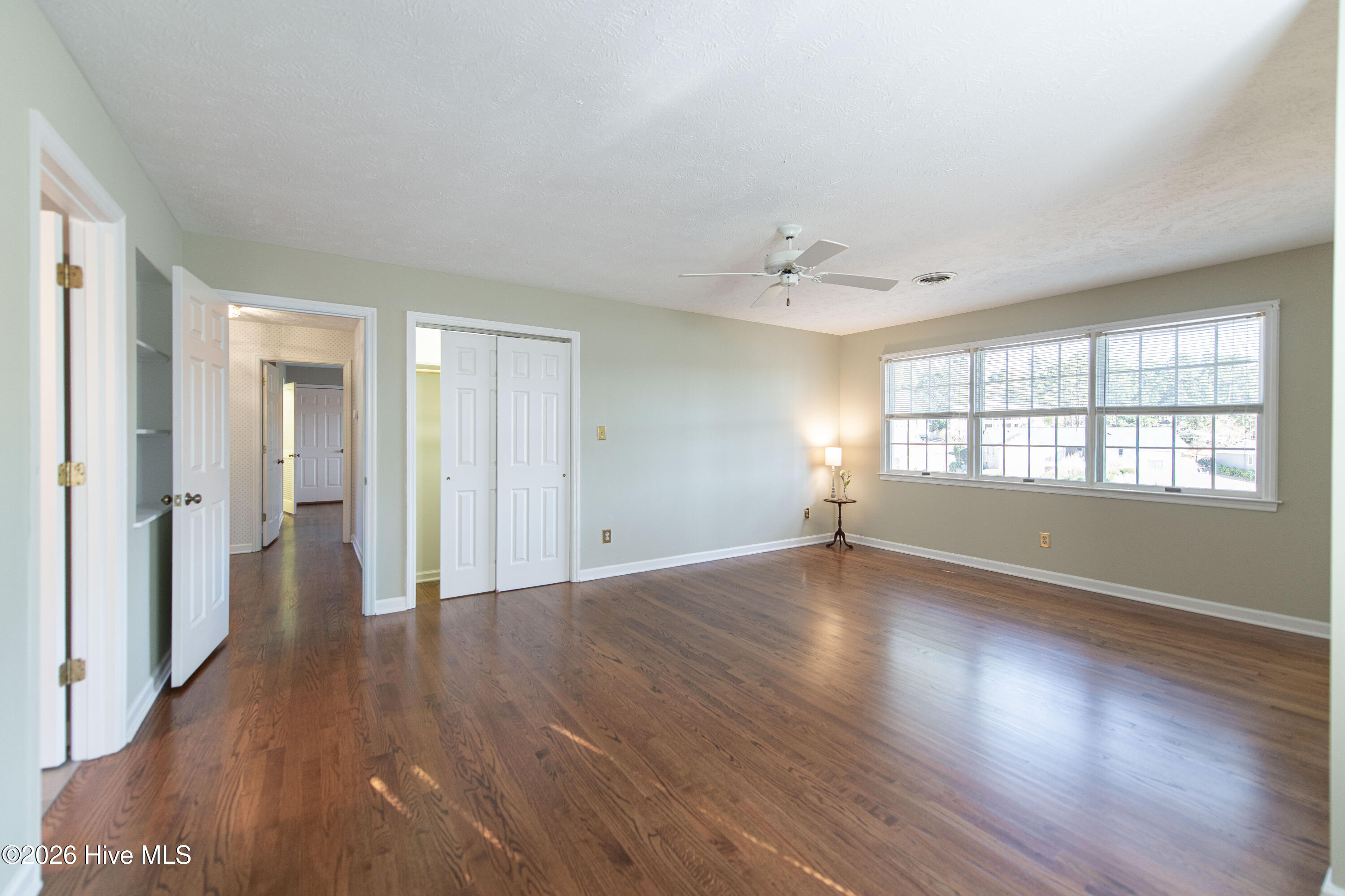 90 Lake Shore Drive