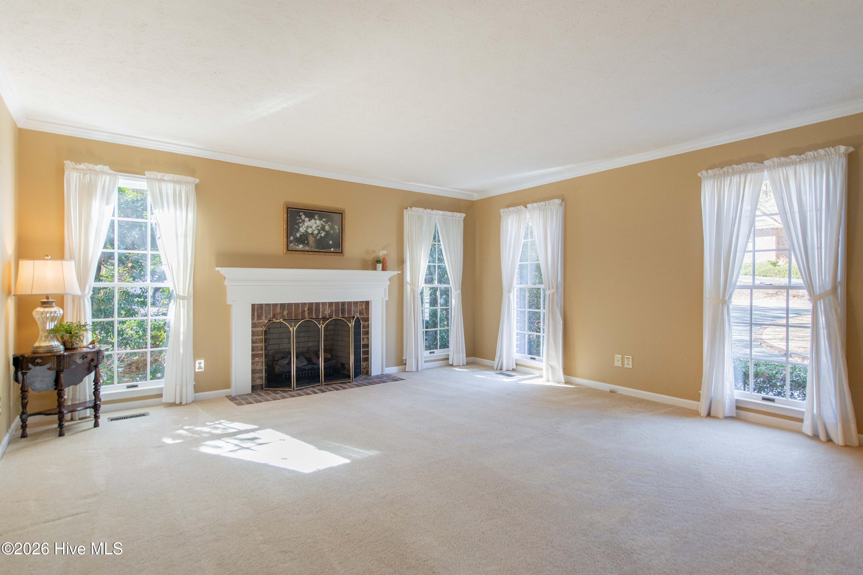 90 Lake Shore Drive
