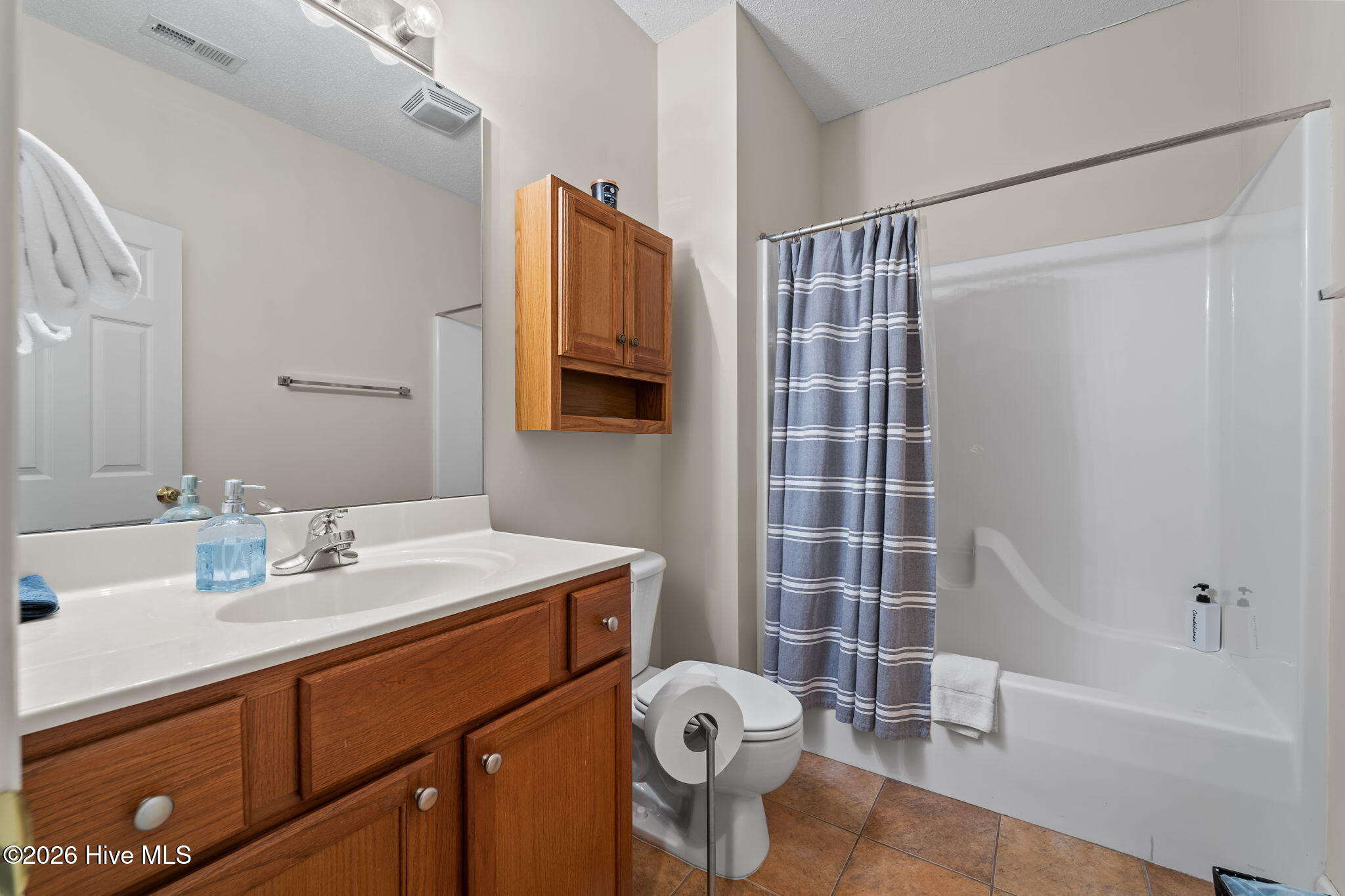 255 E Delaware Avenue Unit F