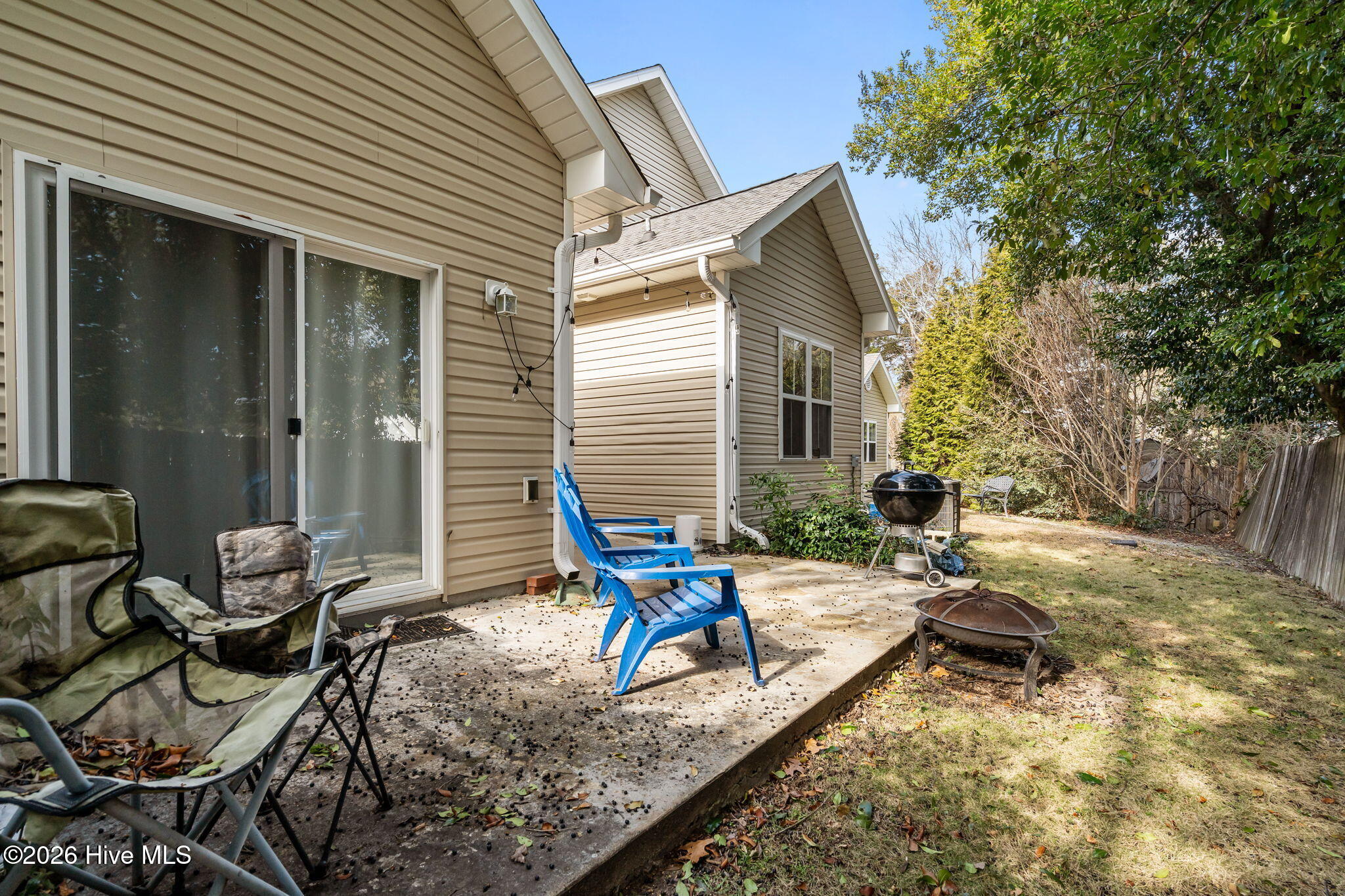 255 E Delaware Avenue Unit F