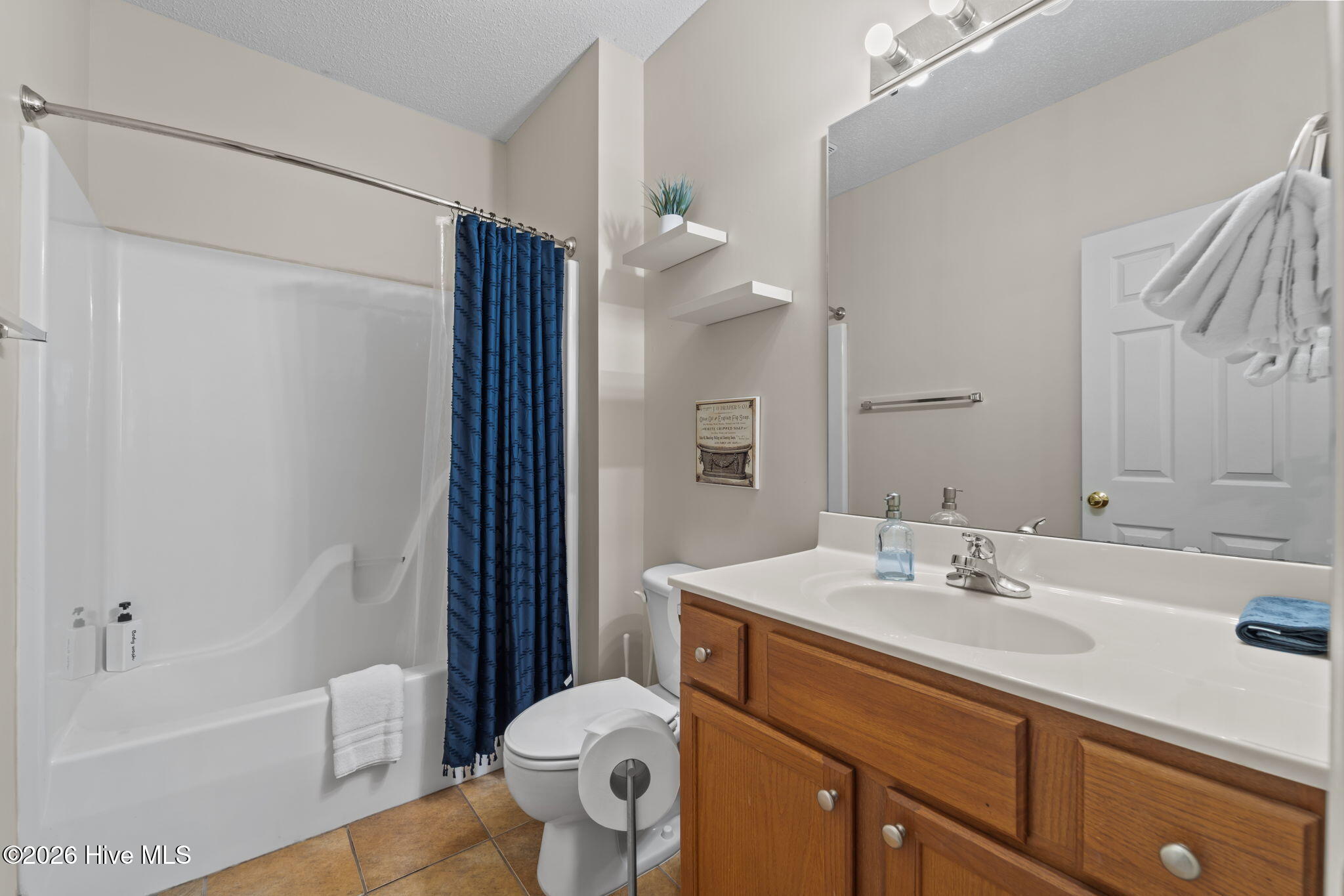 255 E Delaware Avenue Unit F