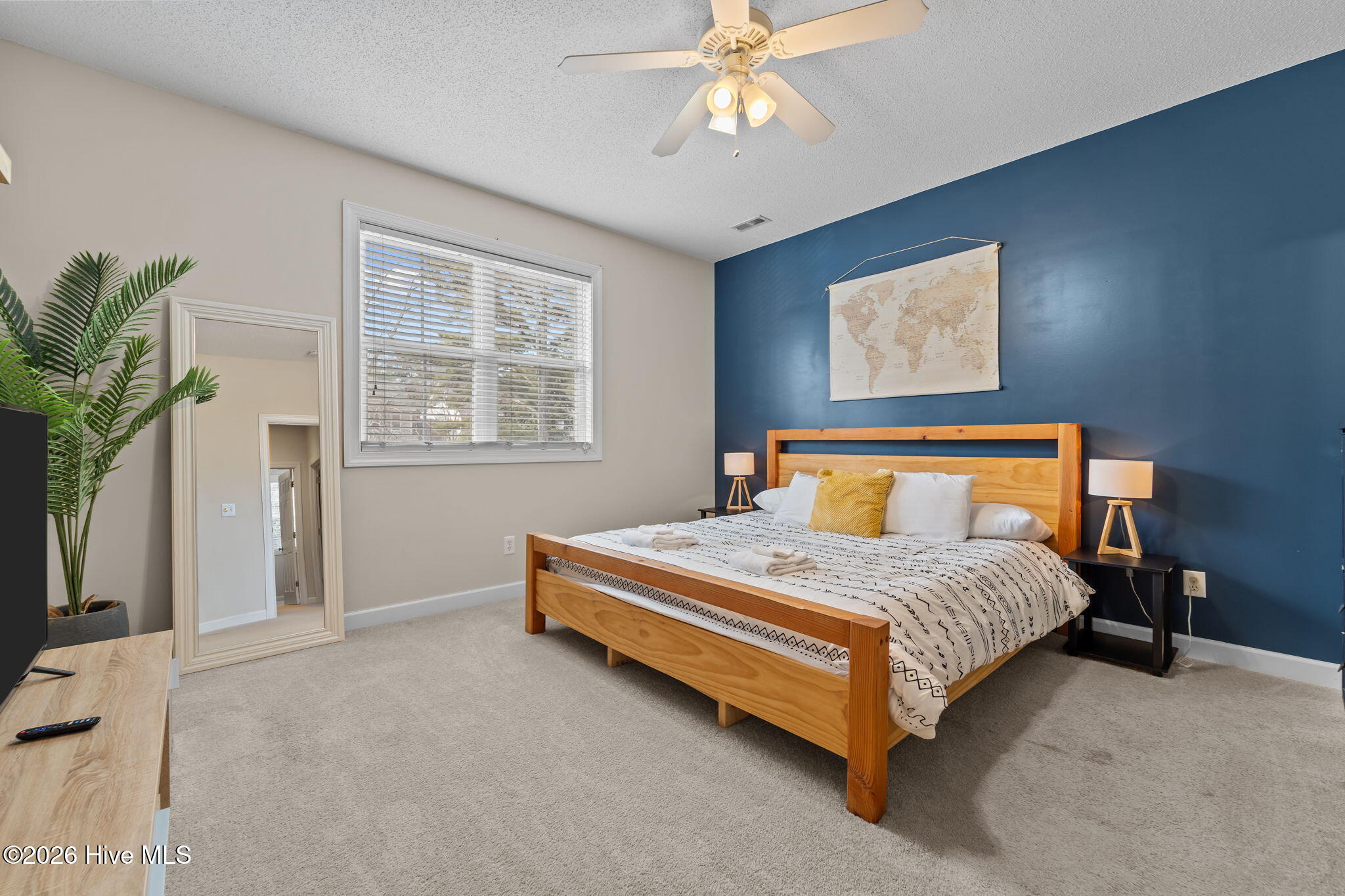 255 E Delaware Avenue Unit F