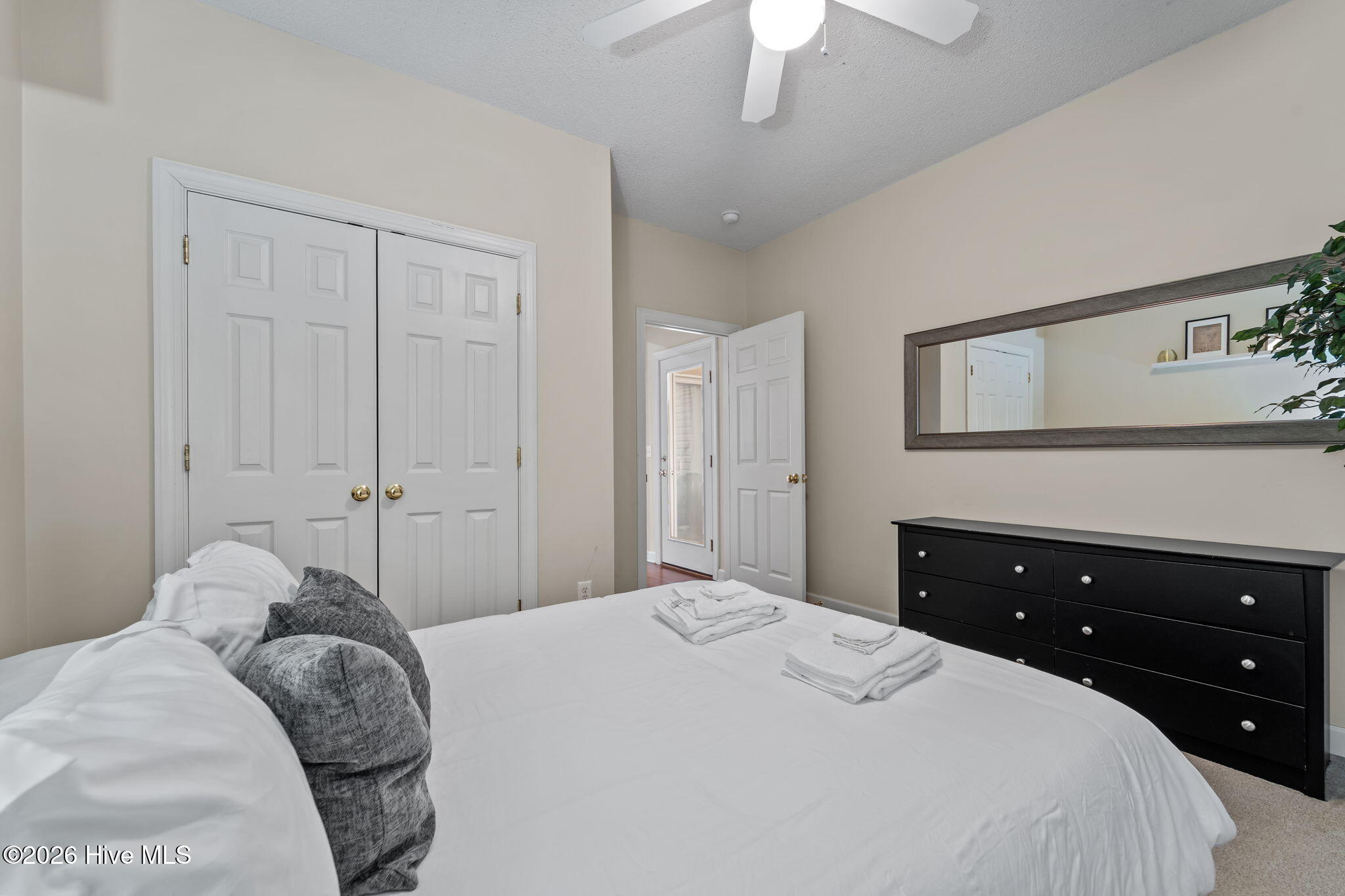 255 E Delaware Avenue Unit F