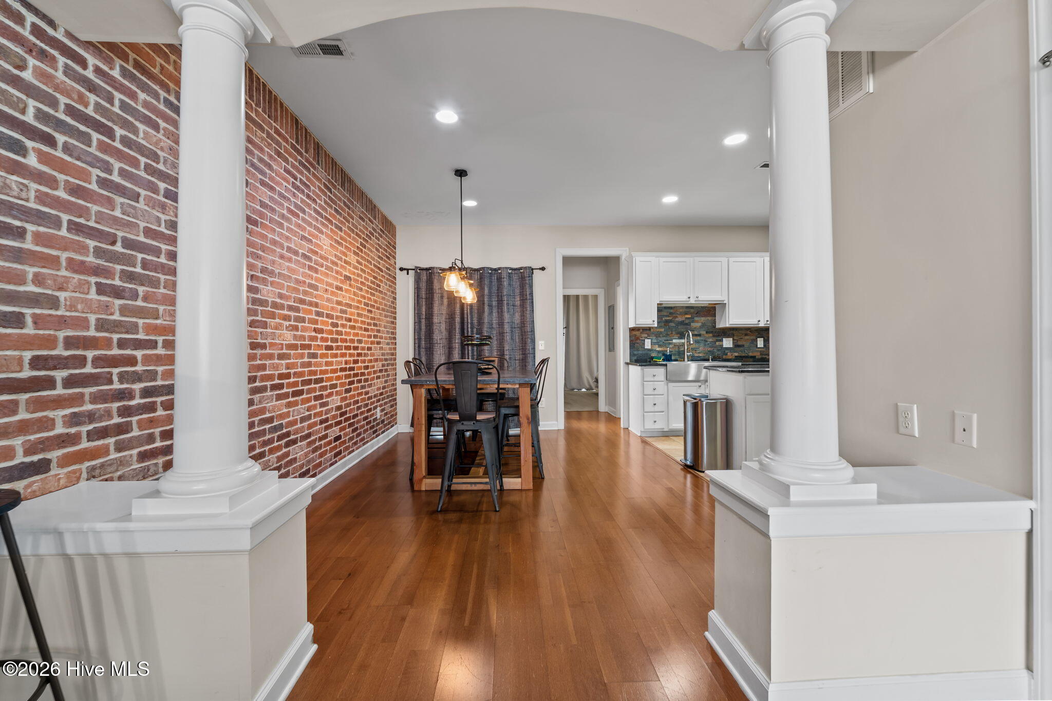255 E Delaware Avenue Unit F