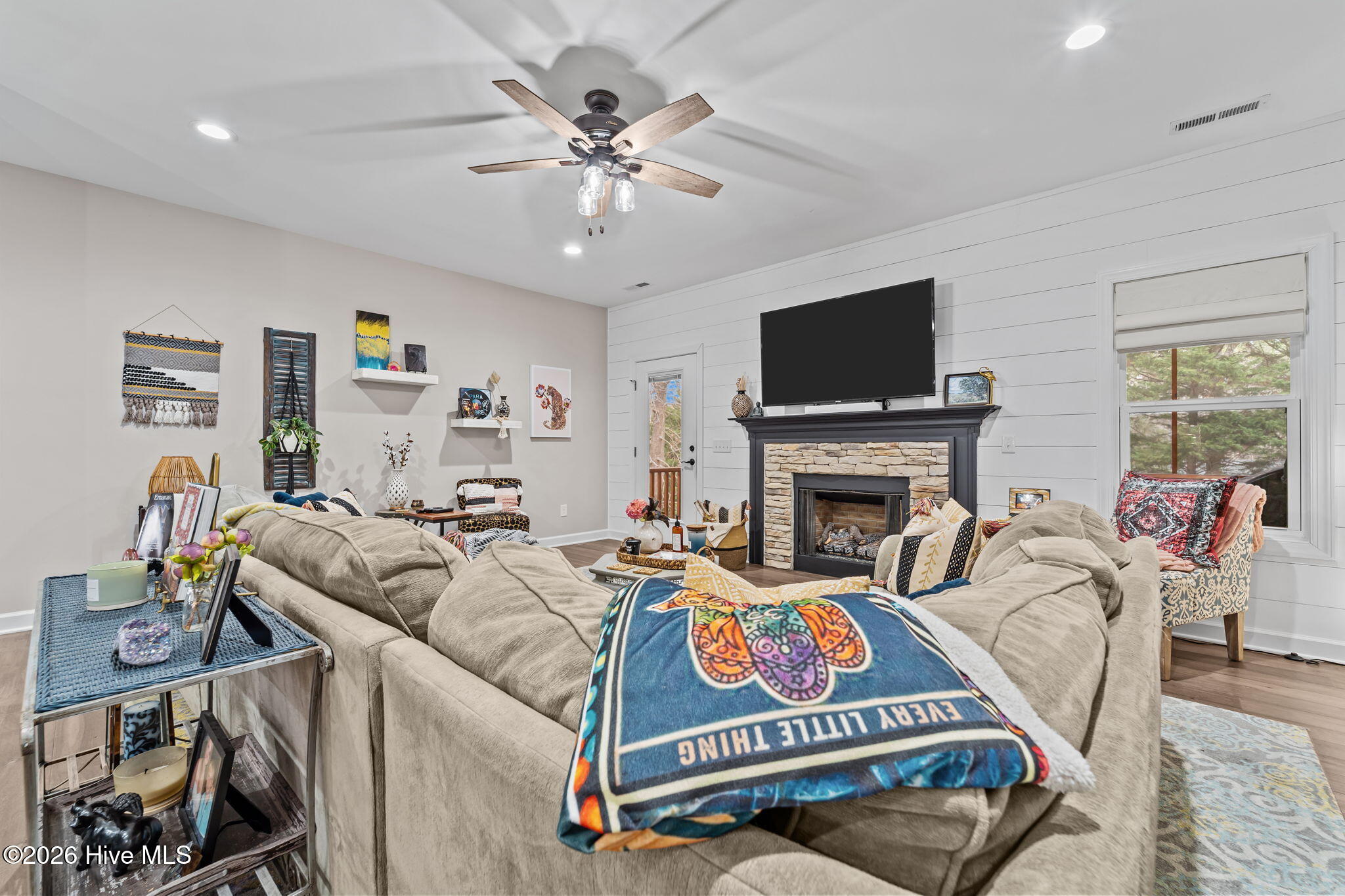 220 Sugar Pine Drive