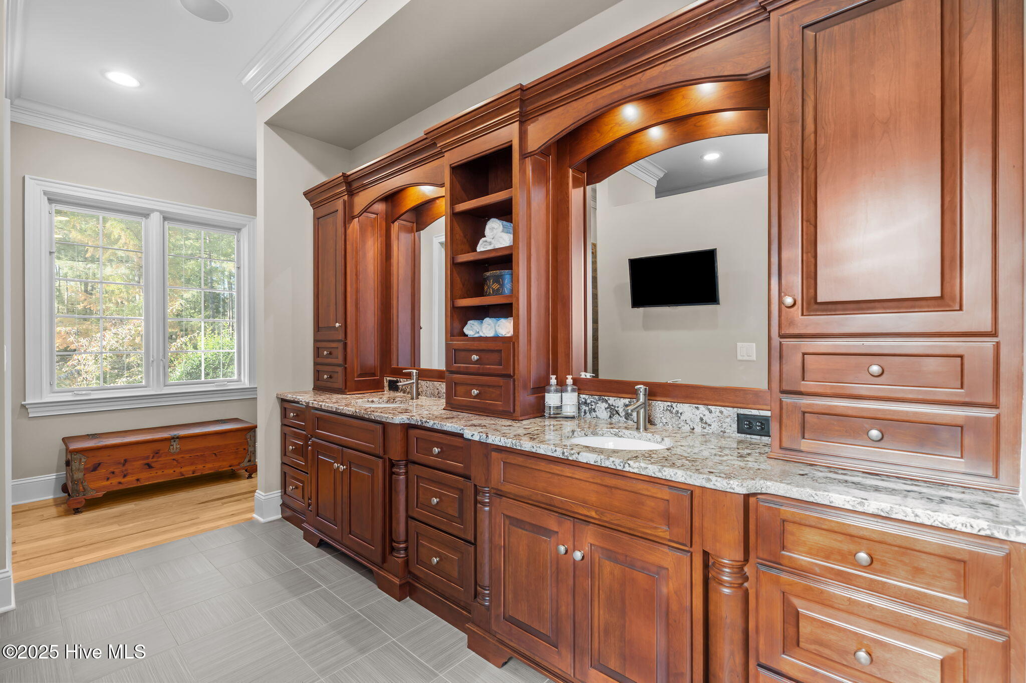 11 Whithorn Court