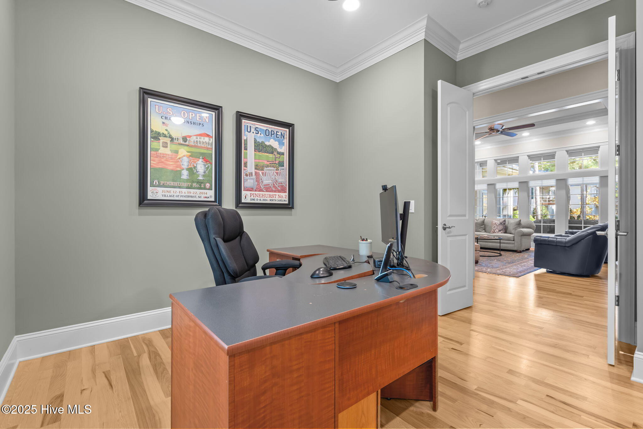 11 Whithorn Court