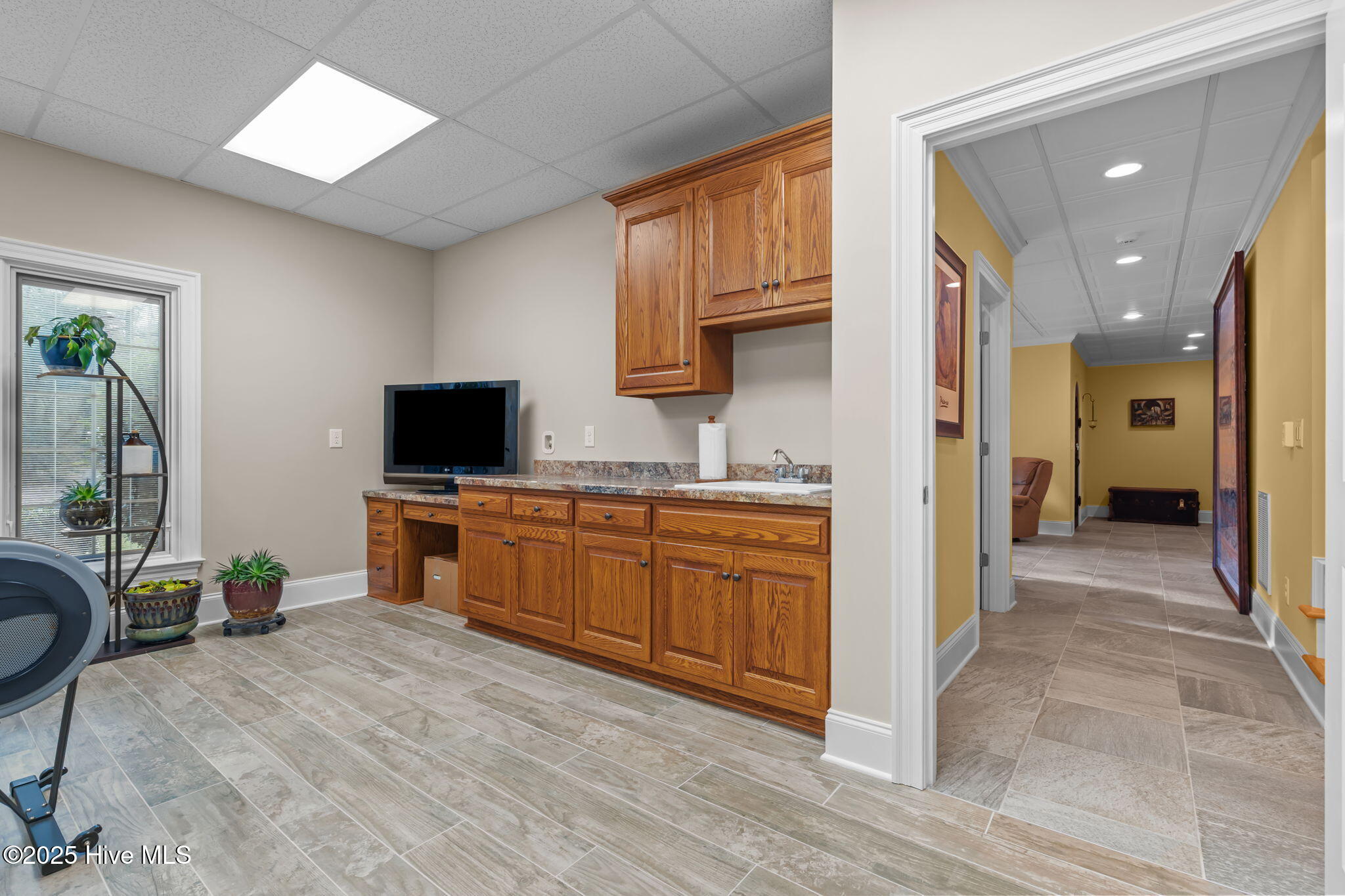 11 Whithorn Court