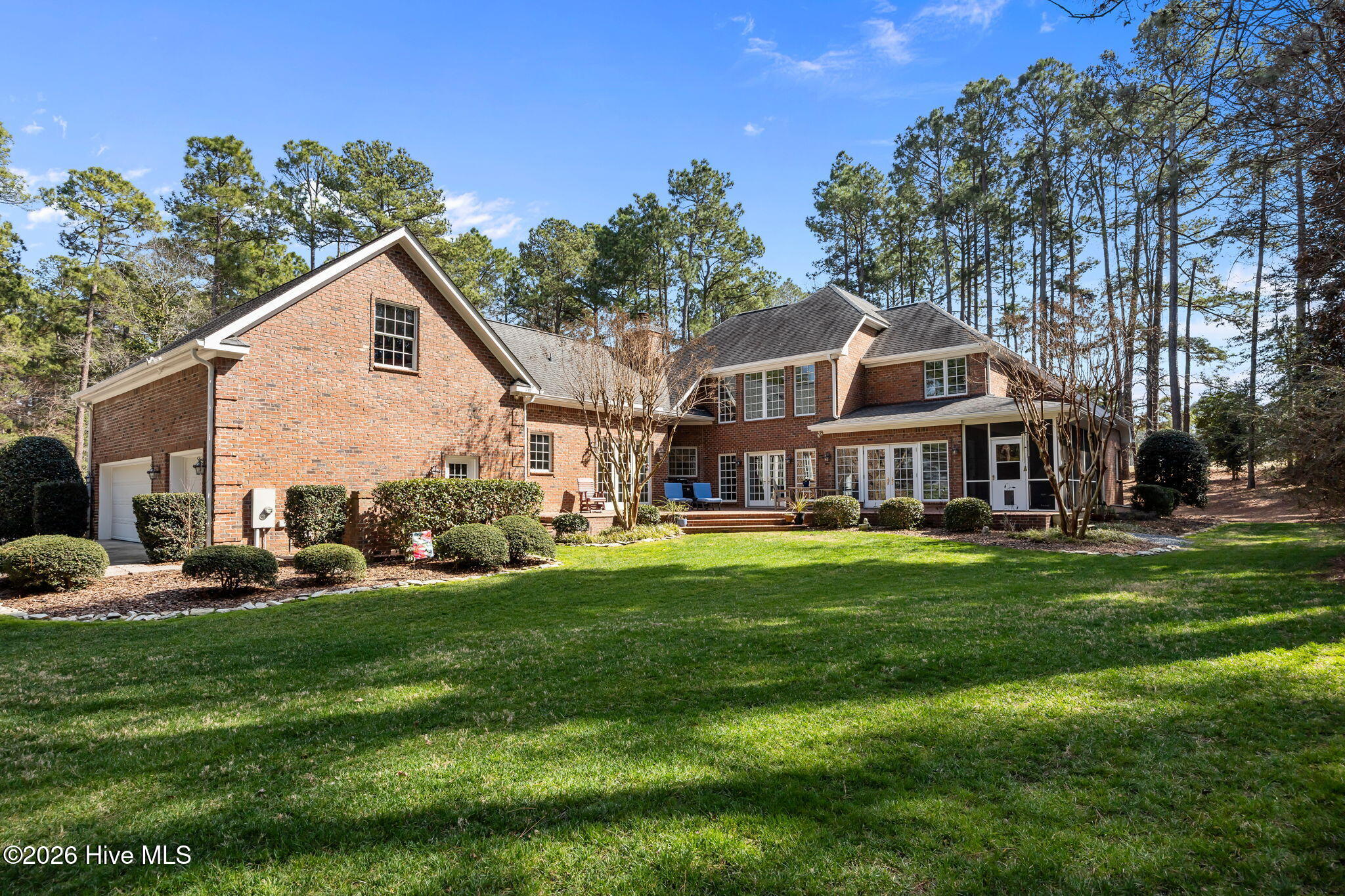 32 Glenbarr Court