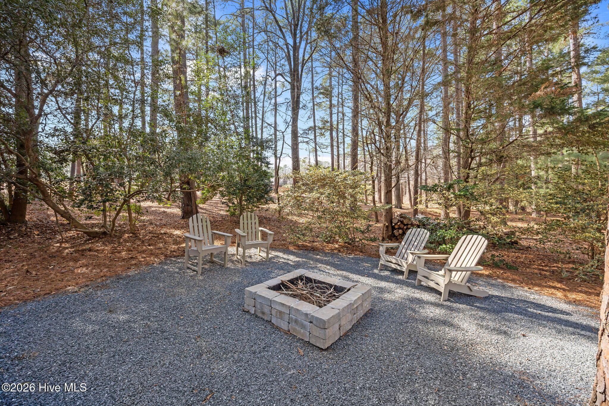 32 Glenbarr Court